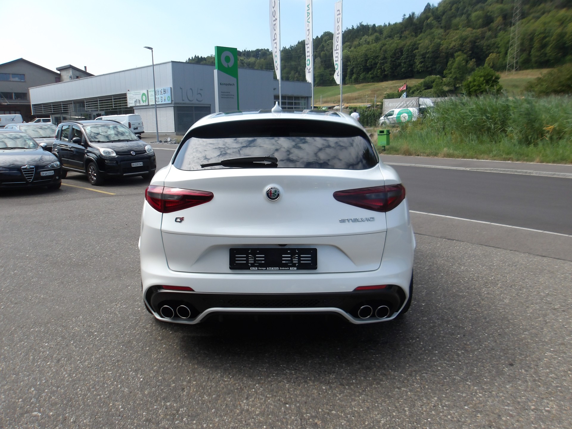 ALFA ROMEO Stelvio 2.9 V6 Quadrifoglio Q4 Automatic-image-3