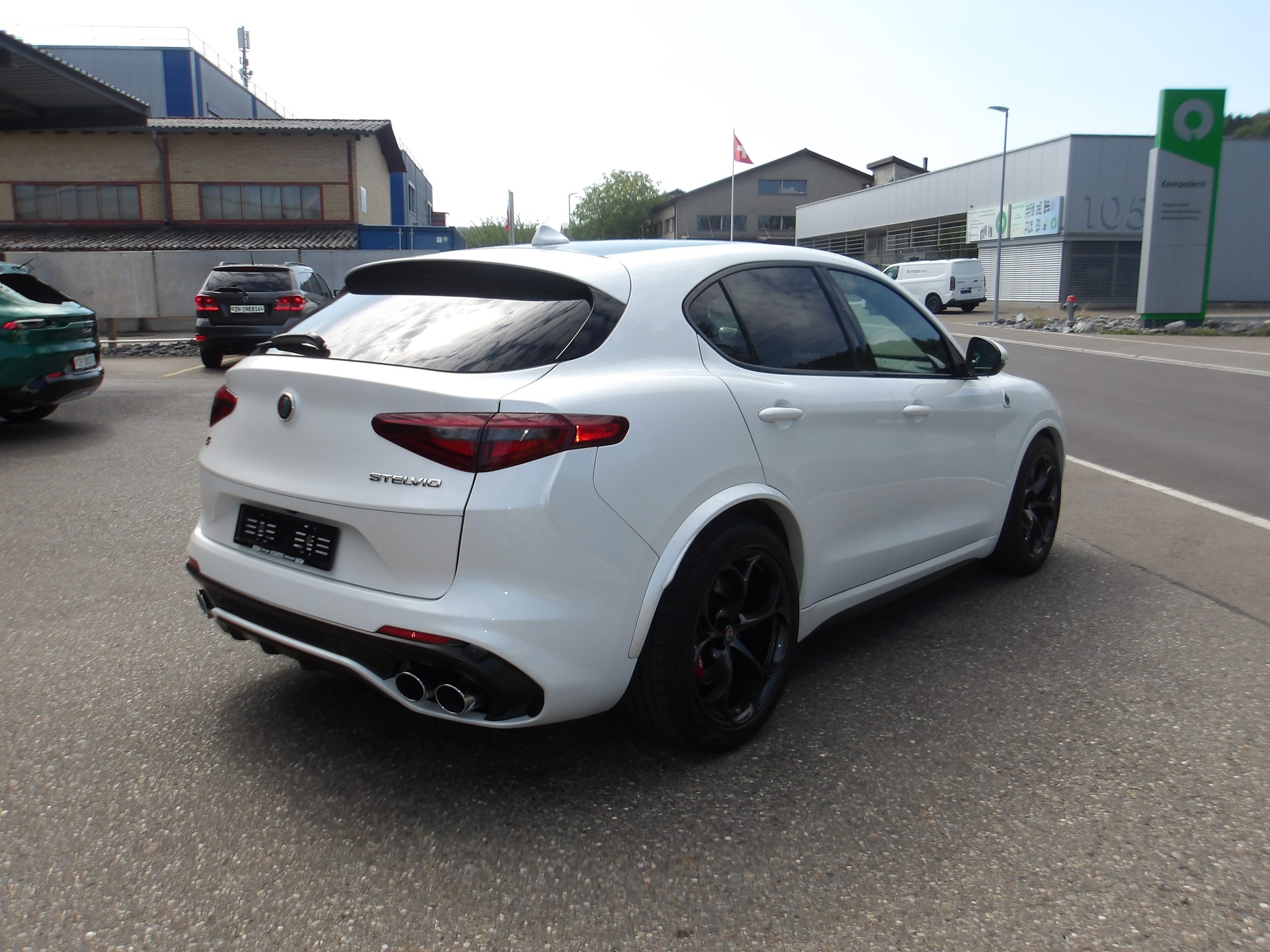 ALFA ROMEO Stelvio 2.9 V6 Quadrifoglio Q4 Automatic-image-4