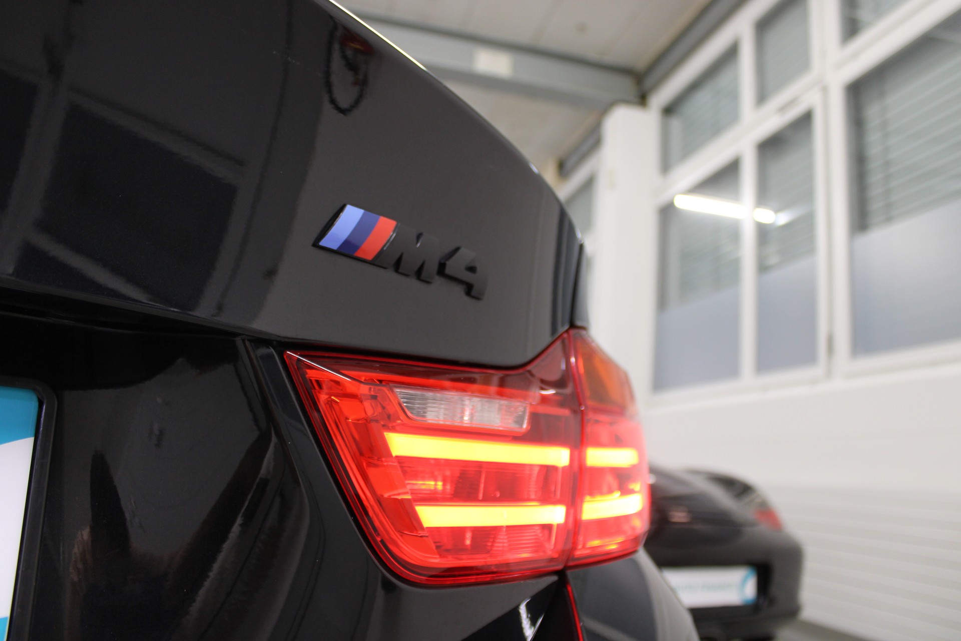 BMW M4 Competition Coupé DKG-image-26