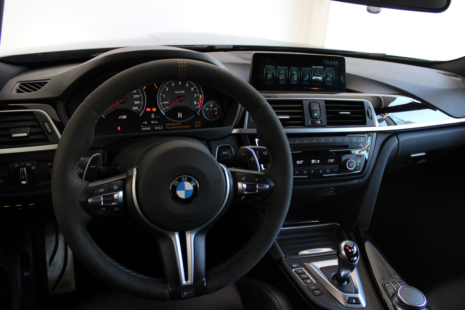 BMW M4 Competition Coupé DKG-image-9