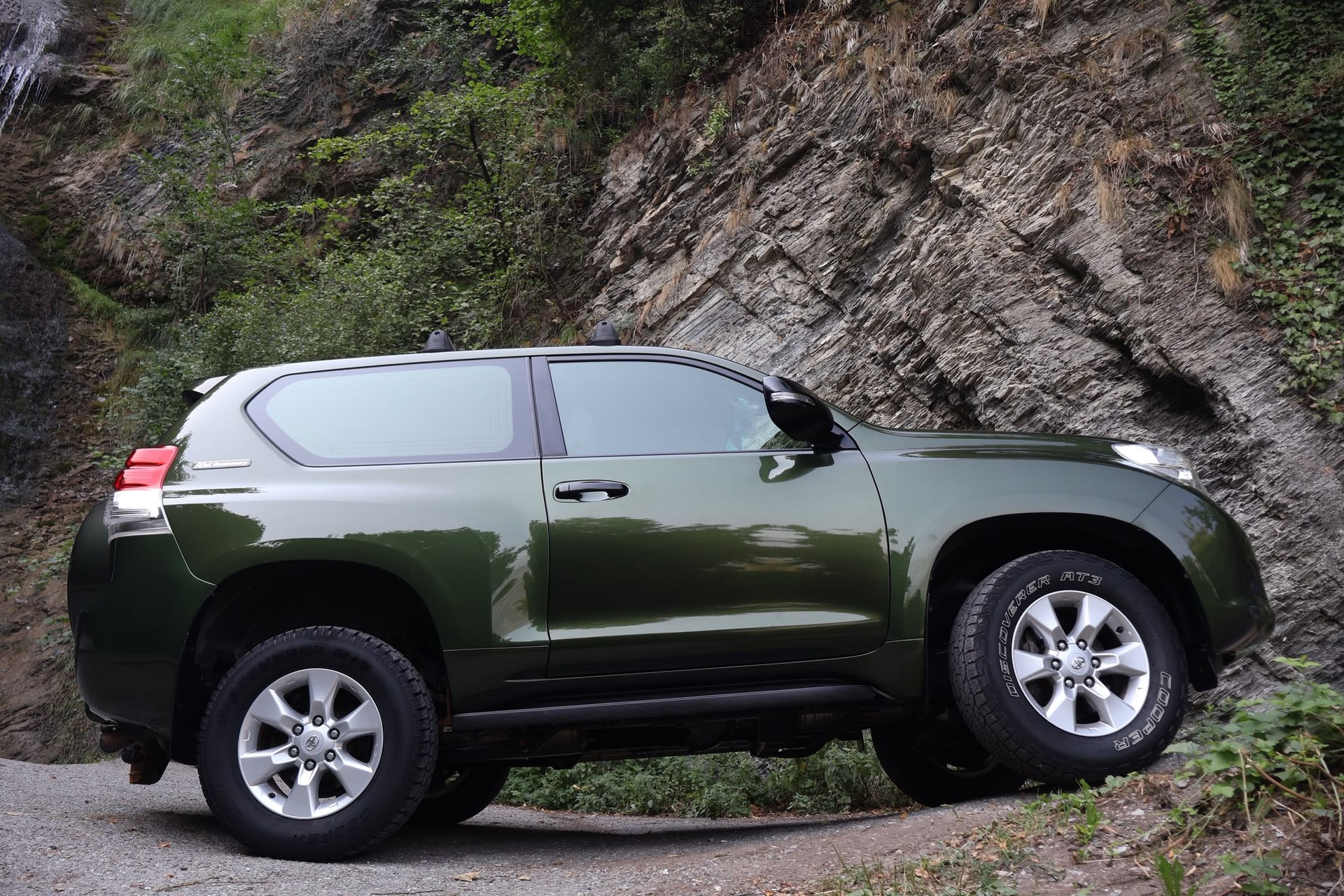 TOYOTA Land Cruiser 3.0 TD 60 th Anniversary-image-4