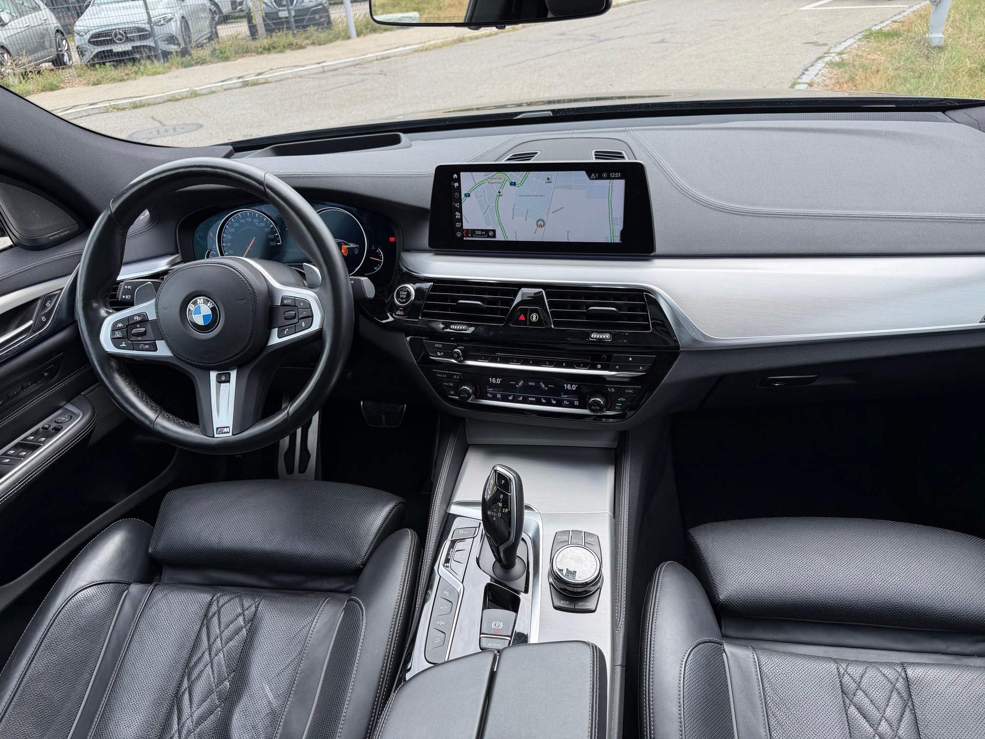BMW 640d GT xDrive Steptronic- *M-SPORTPACKET*-image-17