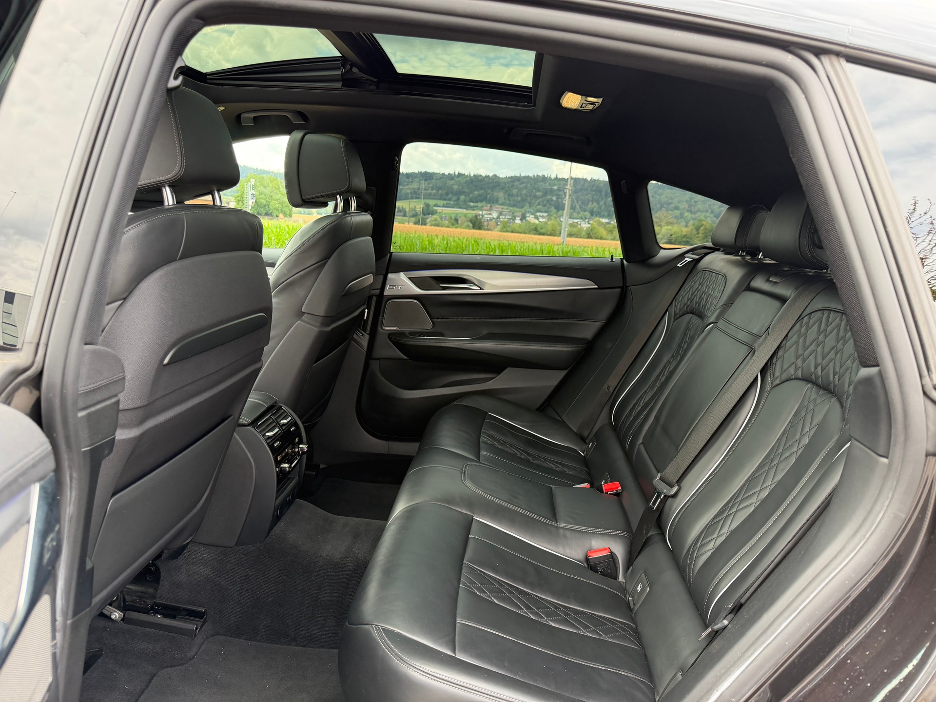 BMW 640d GT xDrive Steptronic- *M-SPORTPACKET*-image-30