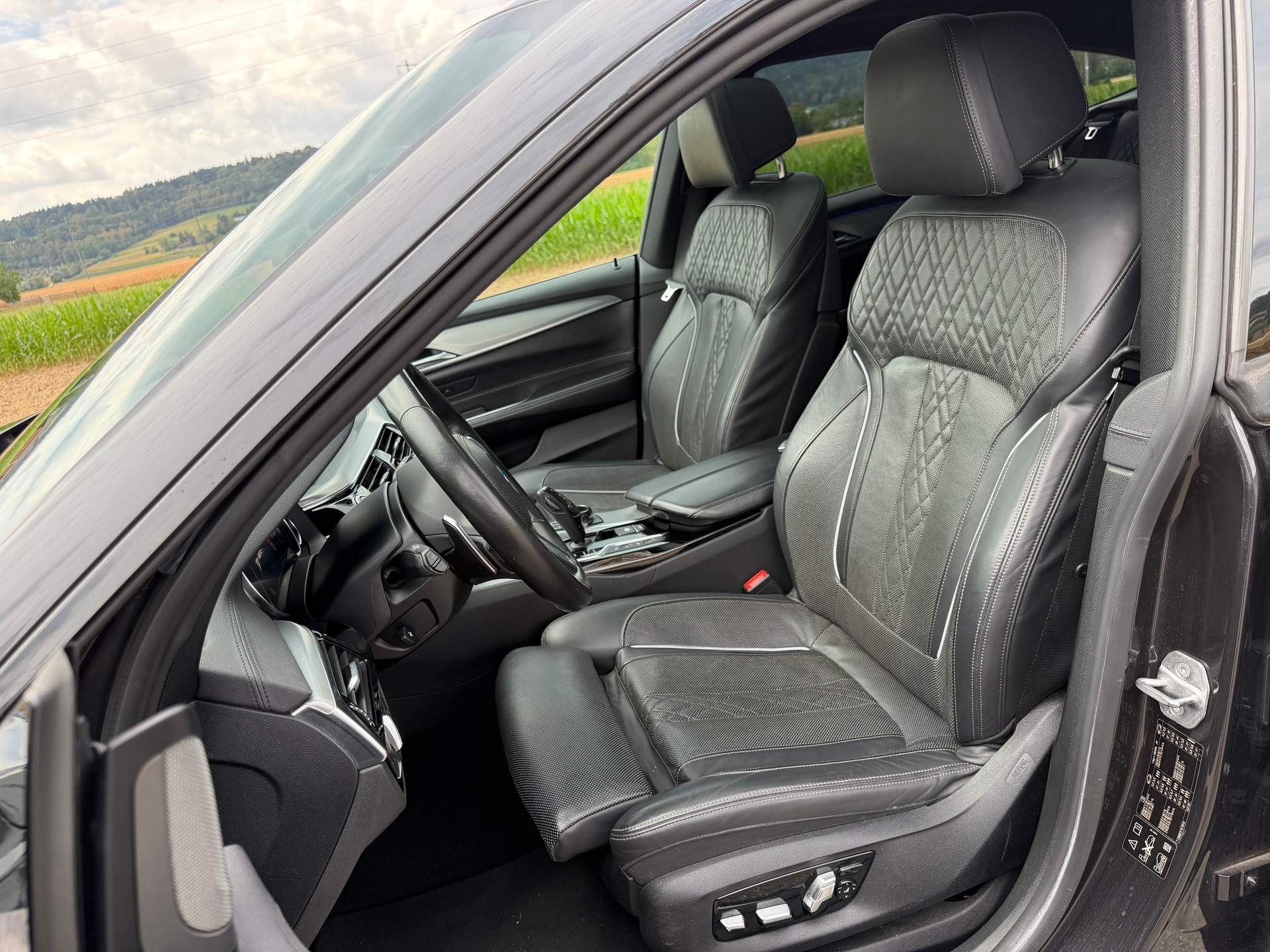 BMW 640d GT xDrive Steptronic- *M-SPORTPACKET*-image-26