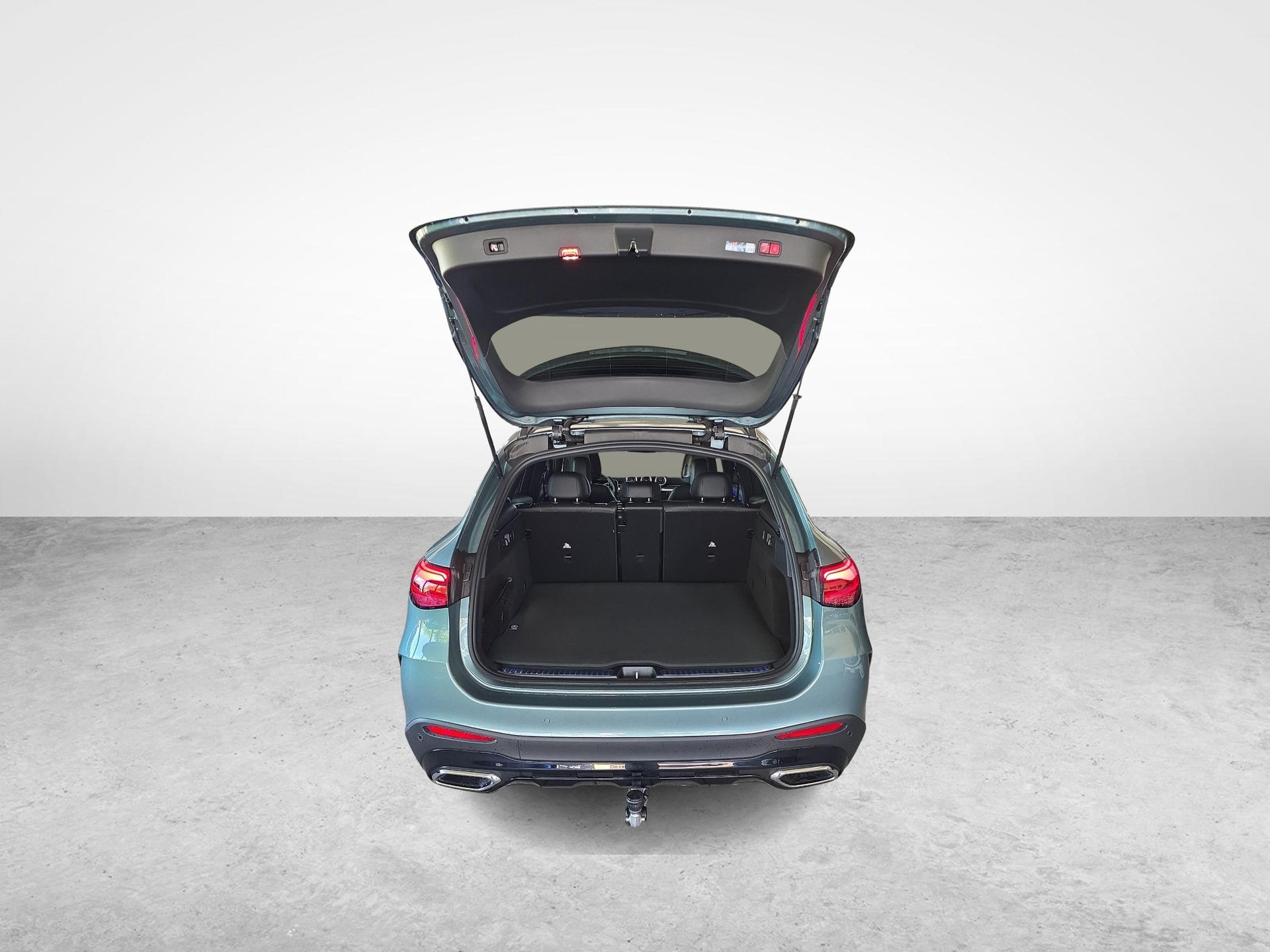 MERCEDES-BENZ GLC 300 4MATIC AMG Line-image-11