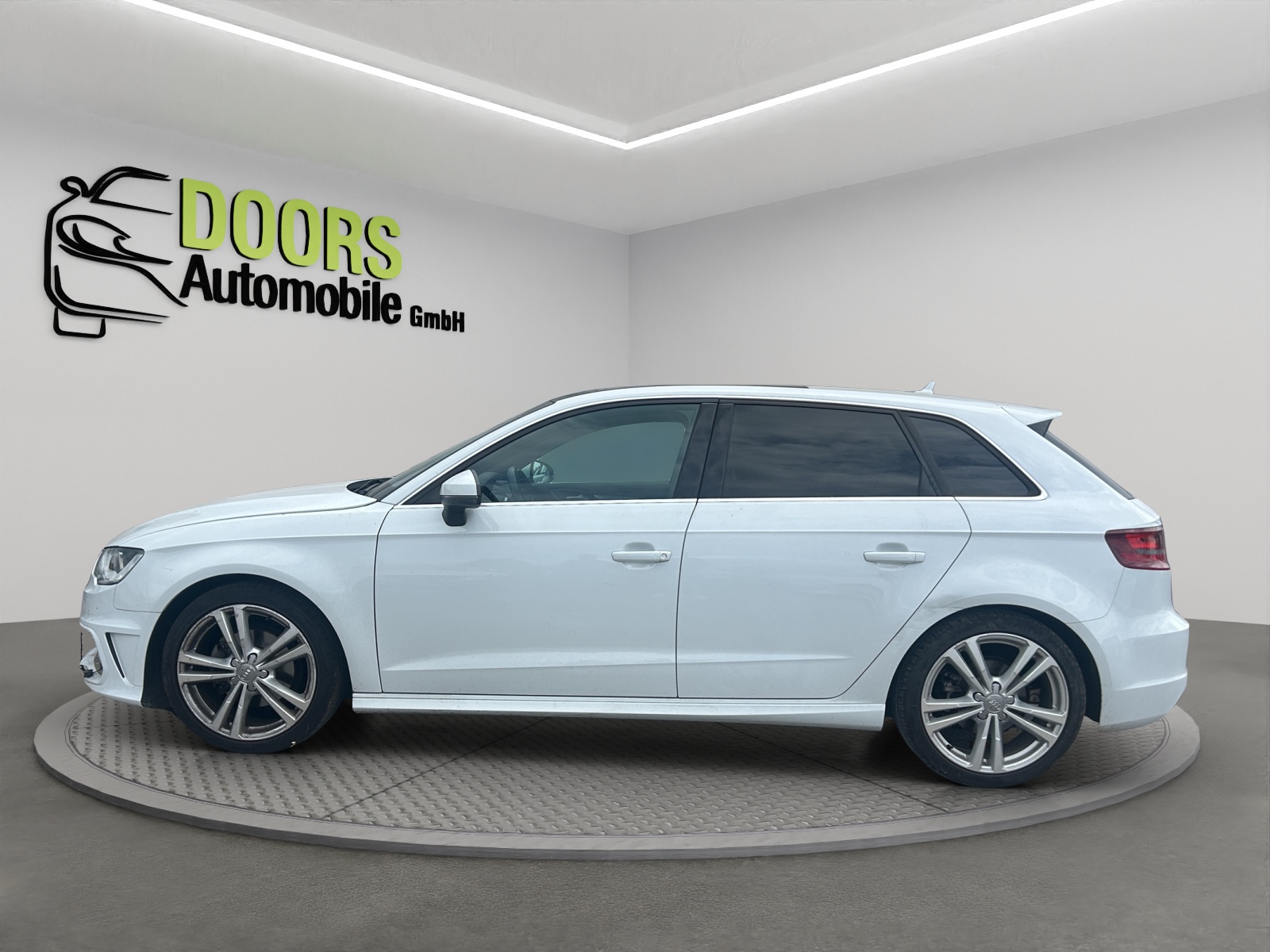 AUDI A3 Sportback 1.4 TFSI Ambition S-tronic-image-6