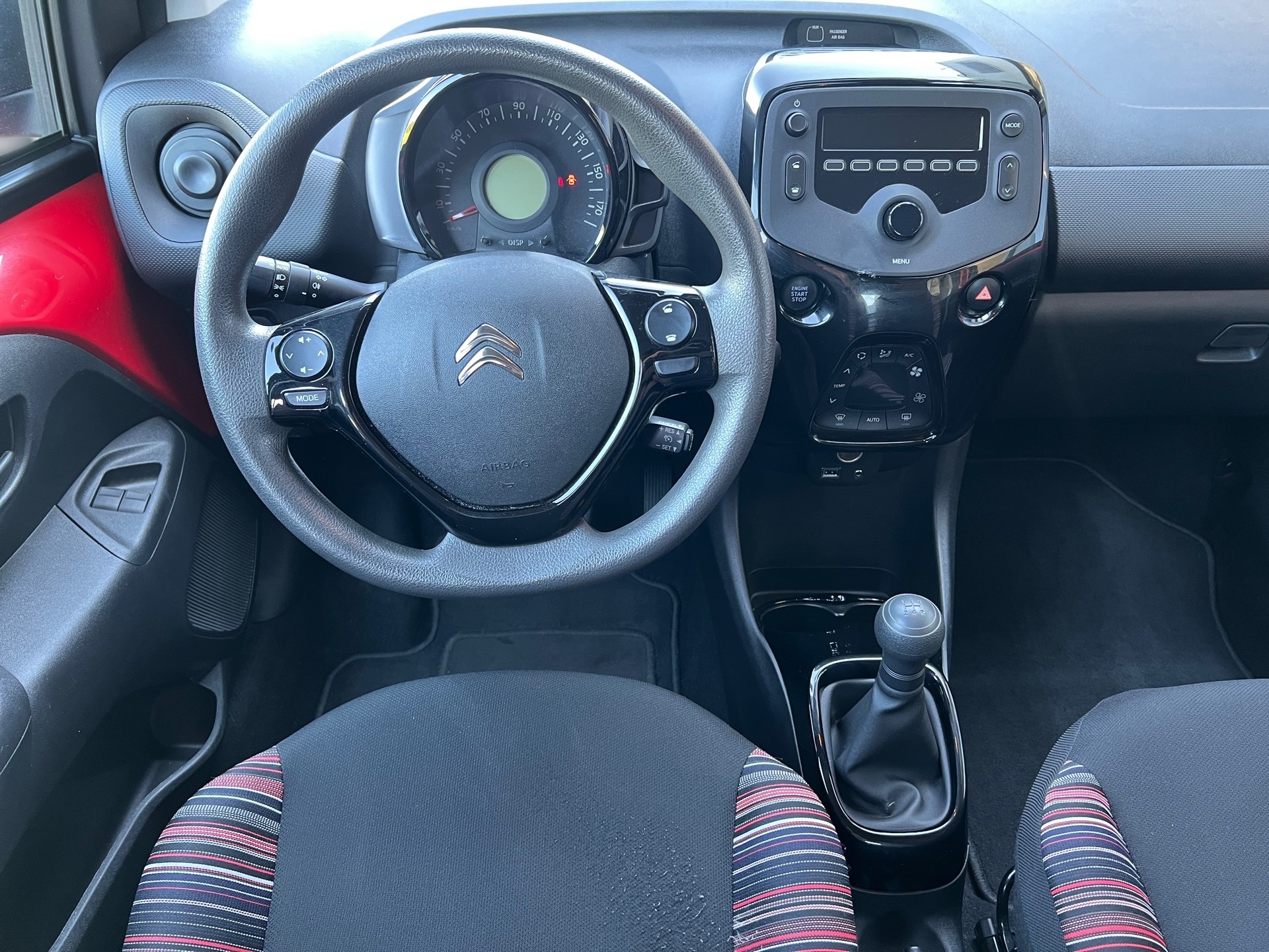 CITROEN C1 1.0 VTi Feel Stop&Start-image-8