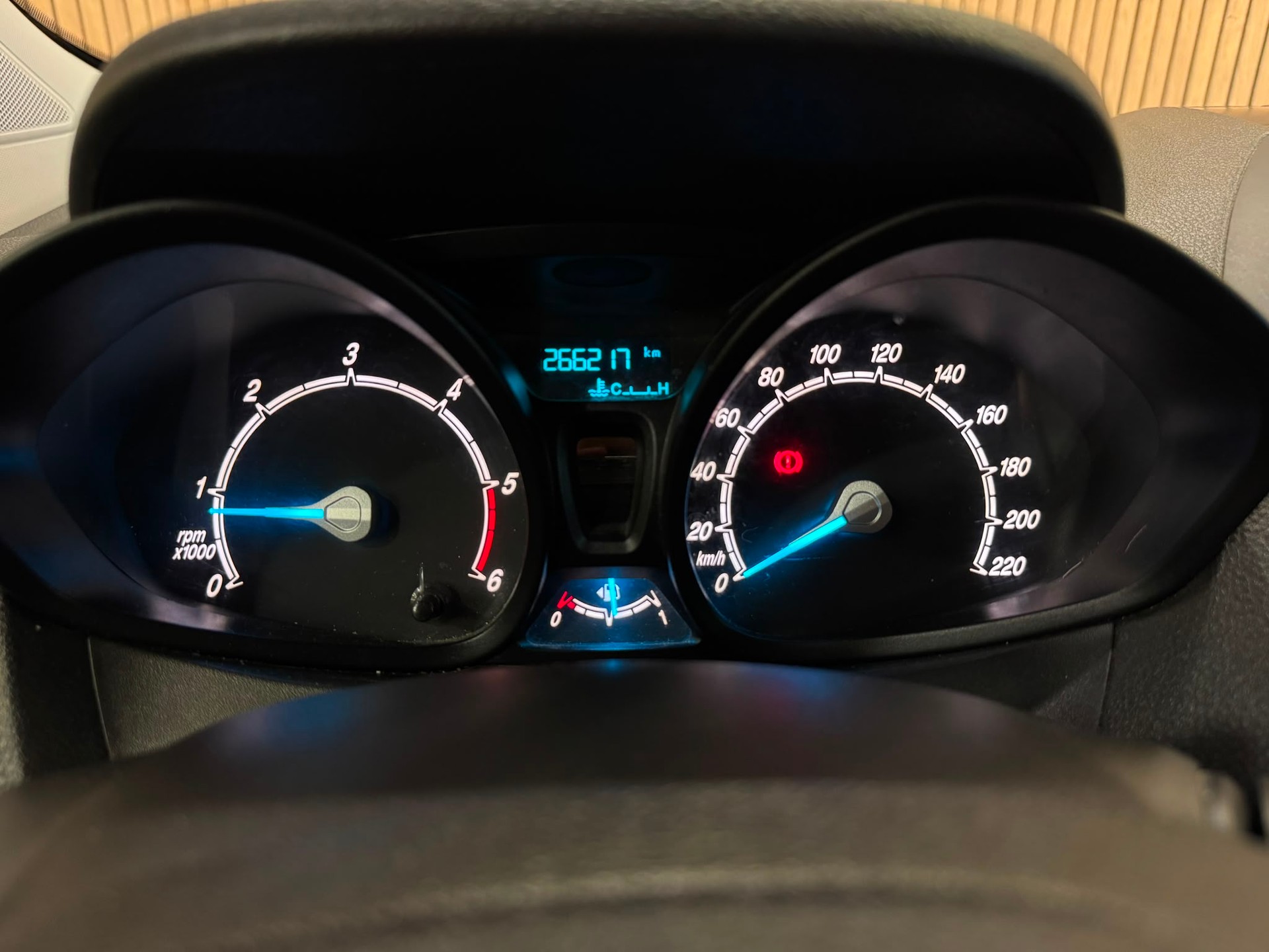 FORD Transit Courier Van 1.5 TDCi Trend-image-9