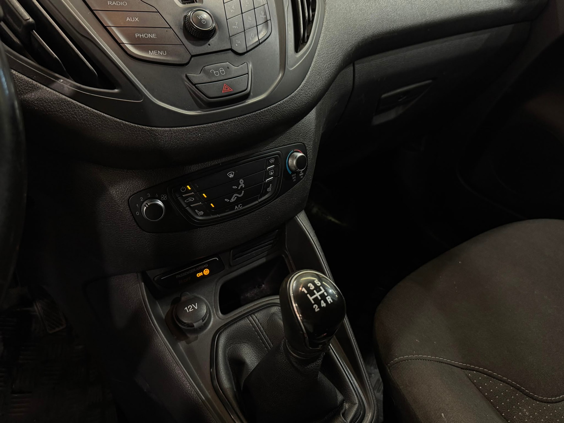 FORD Transit Courier Van 1.5 TDCi Trend-image-10