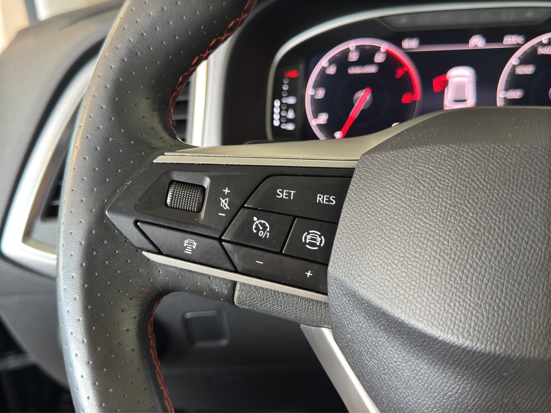 SEAT Ateca 1.5 TSI EVO DSG FR-image-26