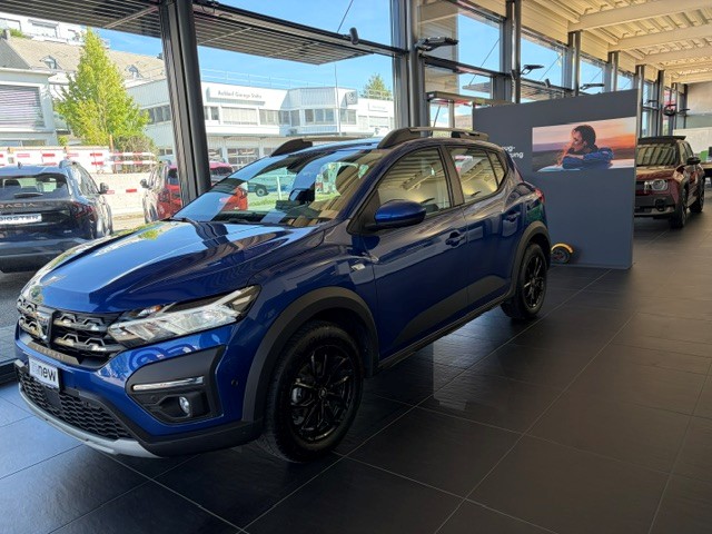 DACIA Sandero Stepway TCe 90 Comfort CVT-image-0