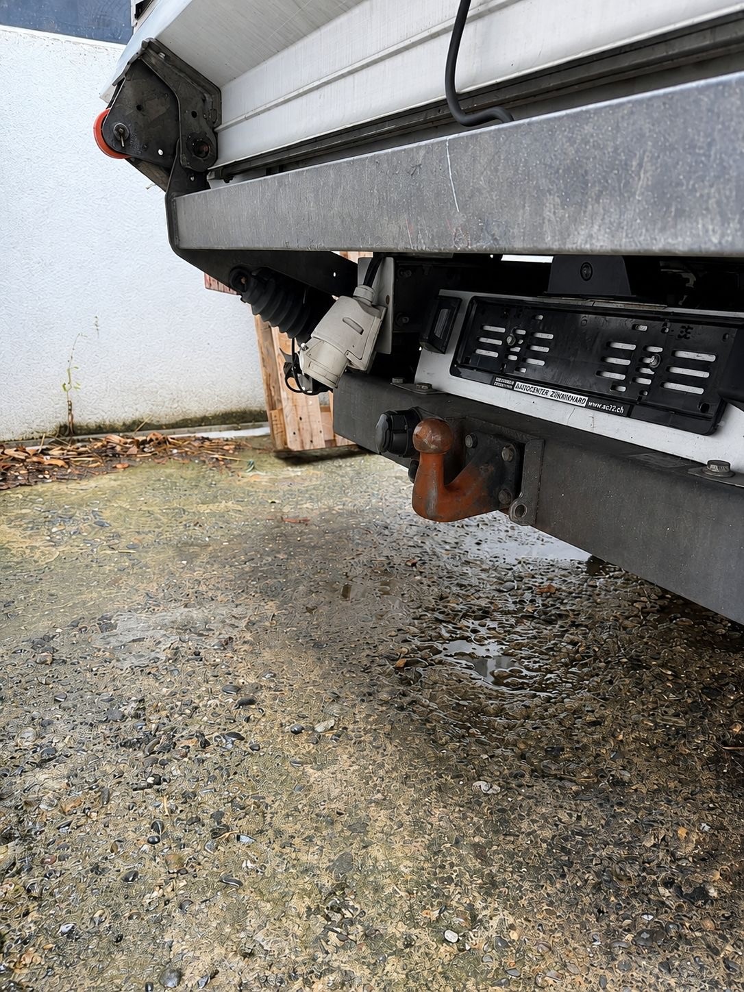 FORD Transit 350 Automat 164 PS Blache mit Hebebühne-image-1