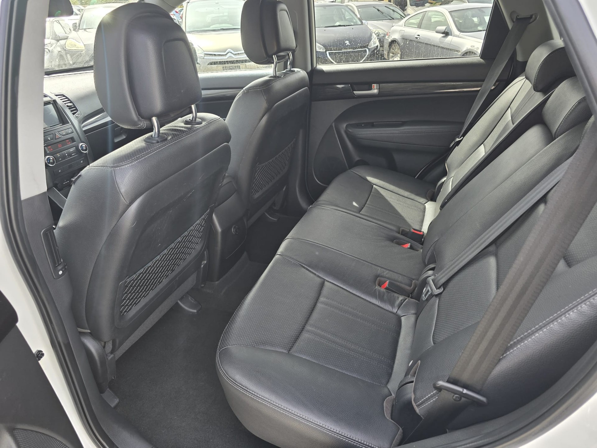 KIA Sorento 2.2 CRDI Style Automatic-image-9