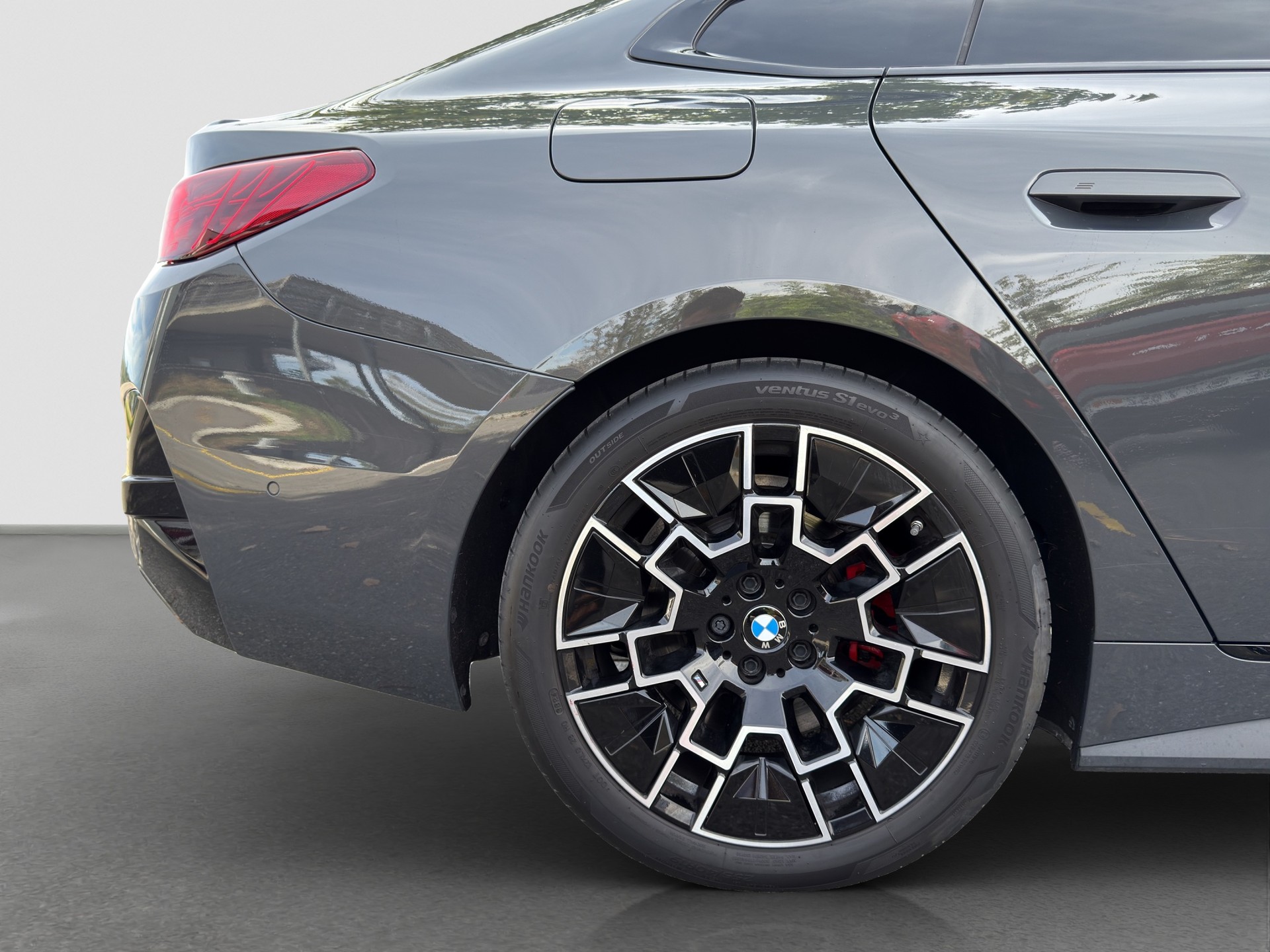 BMW 420d xDrive 48V Gran Coupé M Sport Pro Steptronic | NEUPREIS CHF 100'670.--image-9