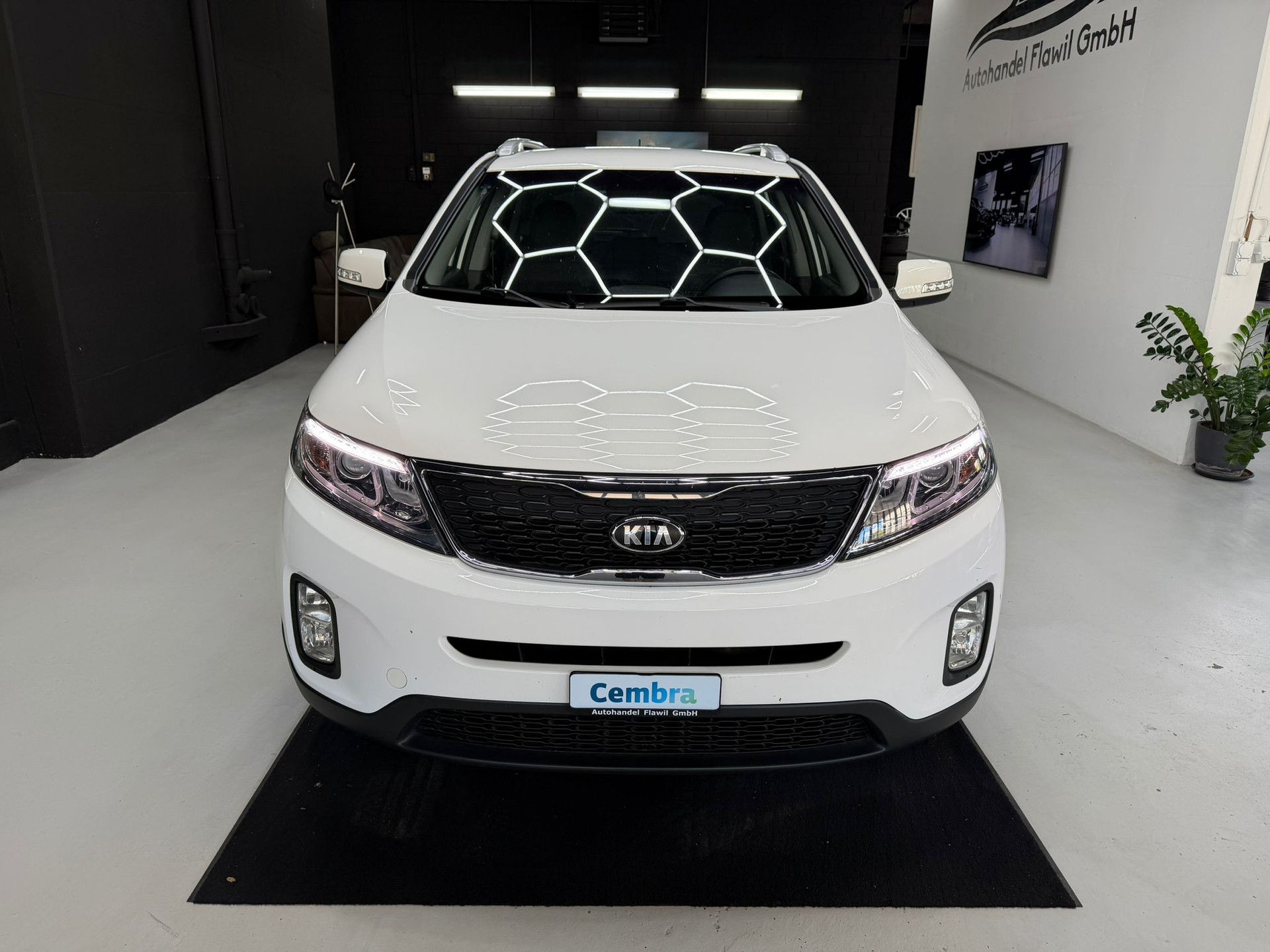 KIA Sorento 2.4 Trend-image-1