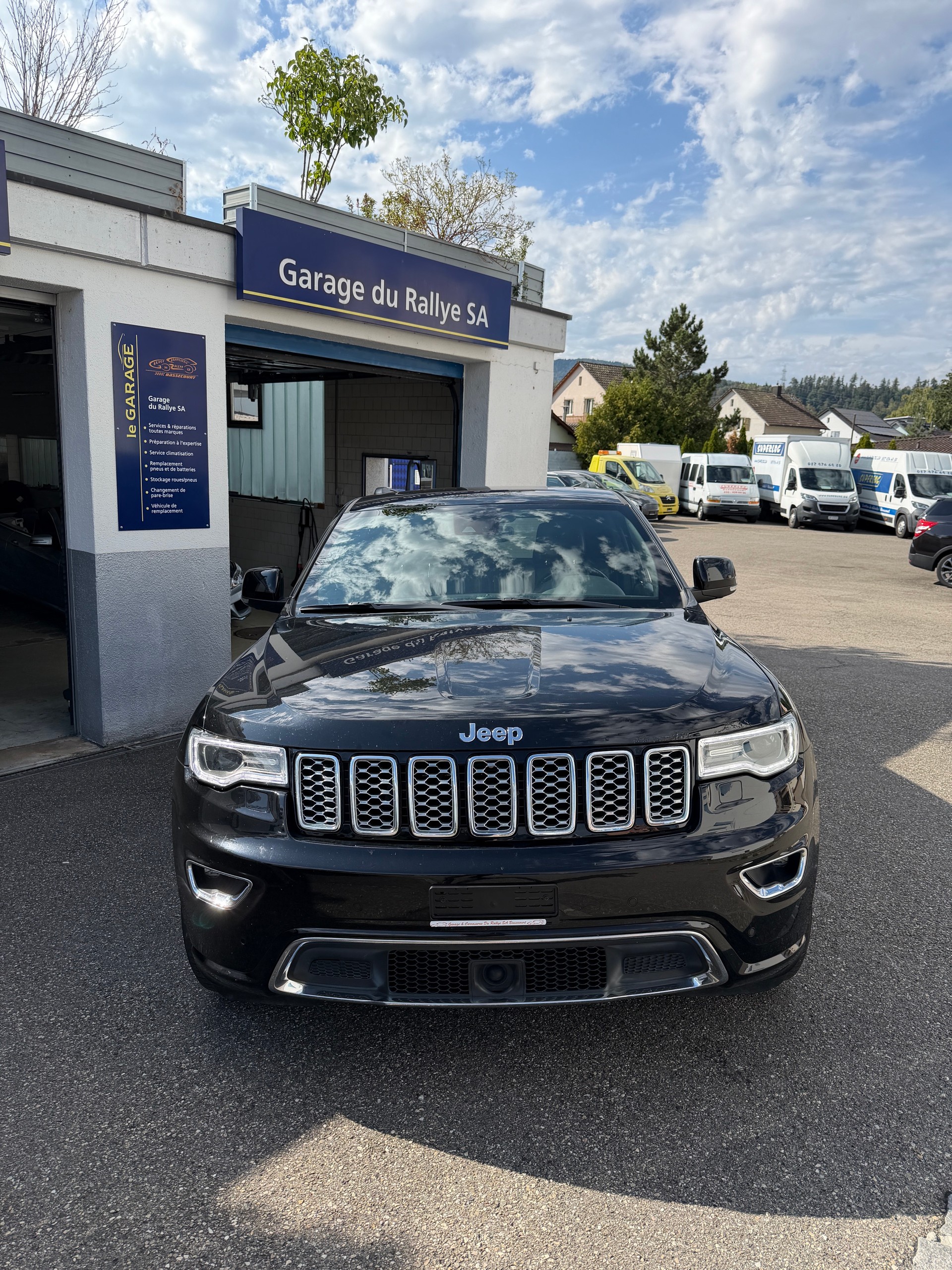 JEEP Grand Cherokee 3.0 CRD Overland Automatic-image-6