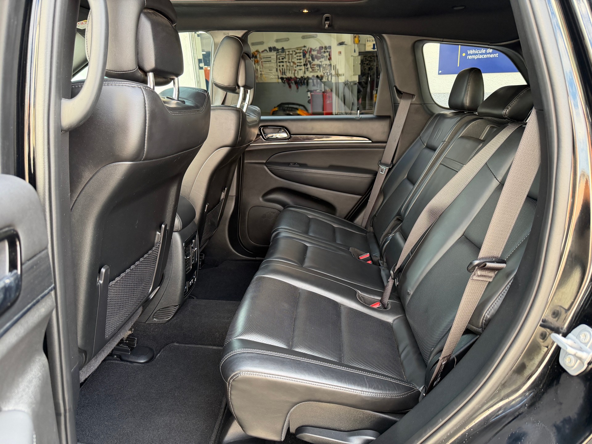 JEEP Grand Cherokee 3.0 CRD Overland Automatic-image-9