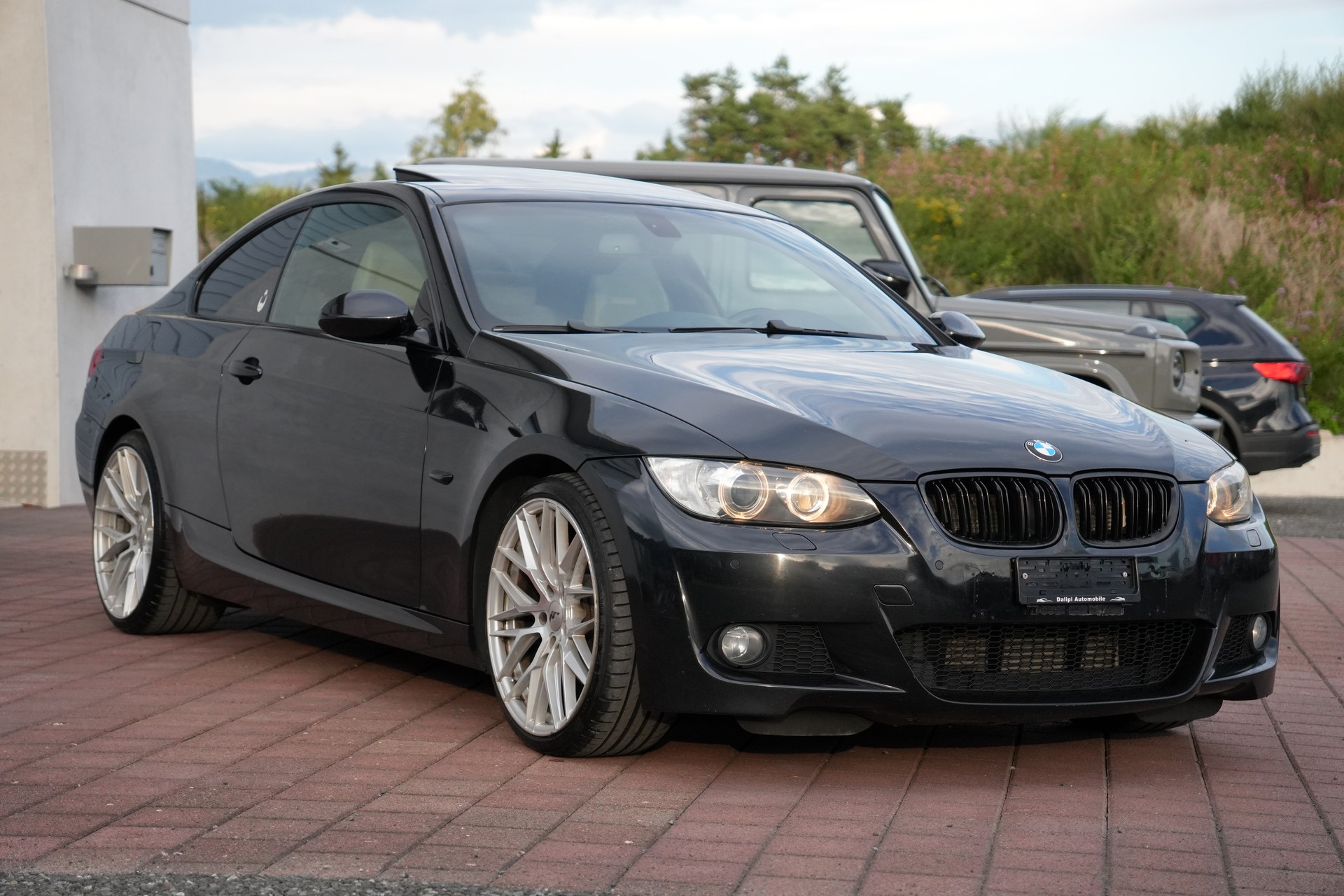 BMW 325d Coupé Steptronic M Sportpaket-showroom-element-3