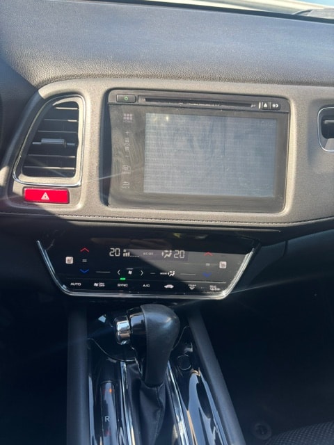 HONDA HR-V 1.5i-VTEC Elegance CVT-image-8