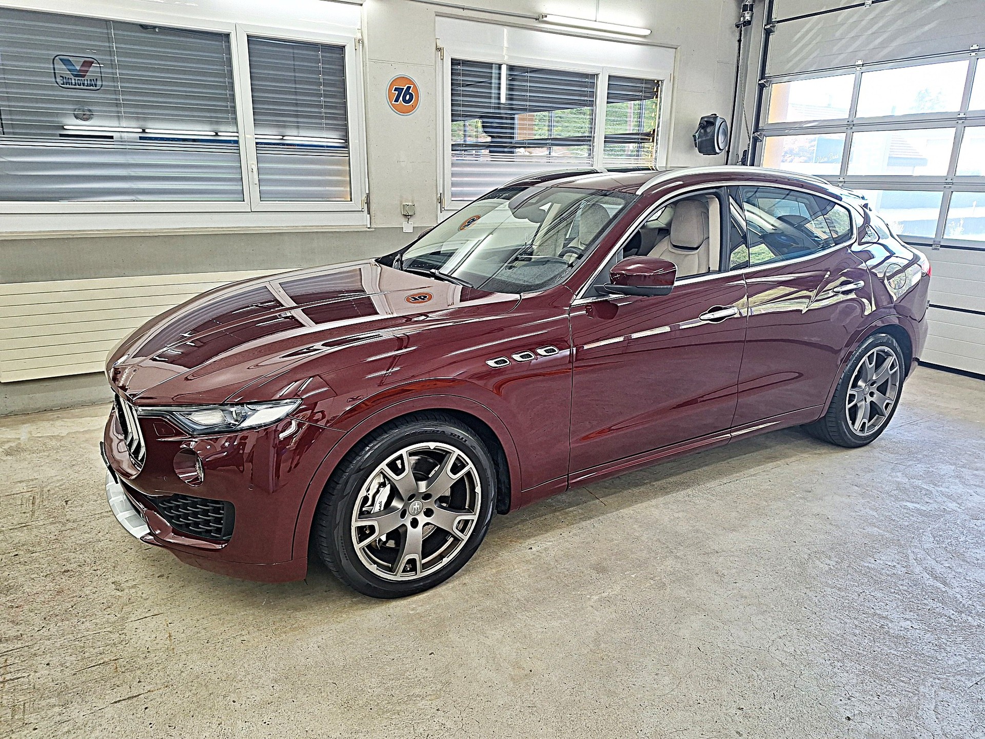 MASERATI Levante S 3.0 V6 Automatica⚡Frisch ab MFK & Service⚡-image-1