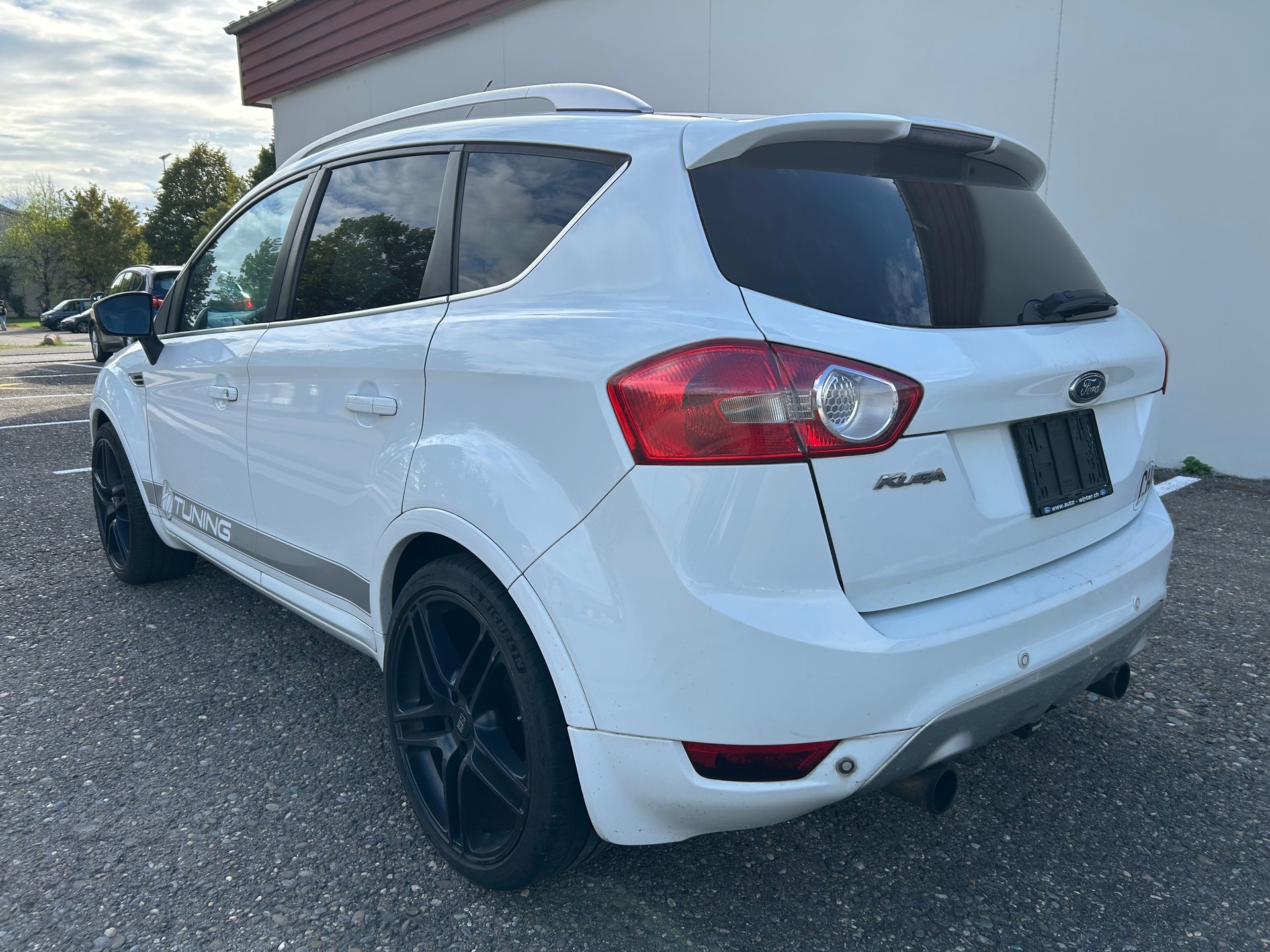 FORD Kuga 2.0 TDCi Titanium Executive 4WD-image-4