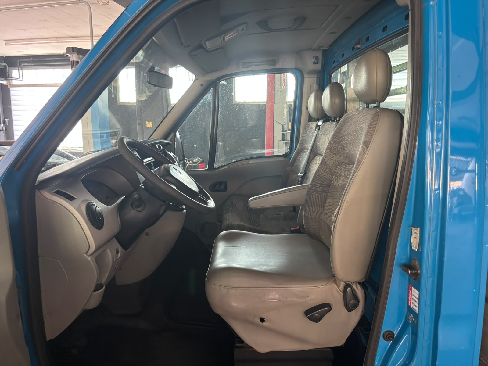 RENAULT Master T28 2.5dCi 2CCC11G-image-7