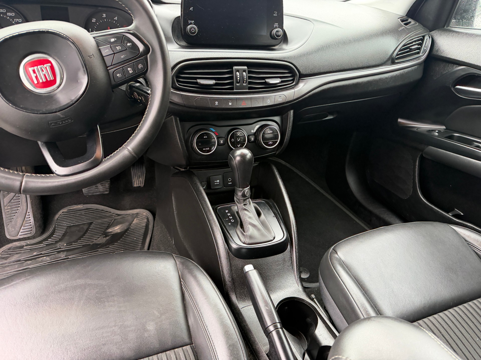 FIAT Tipo 1.6MJ Station Wagon Lounge DCT-image-12