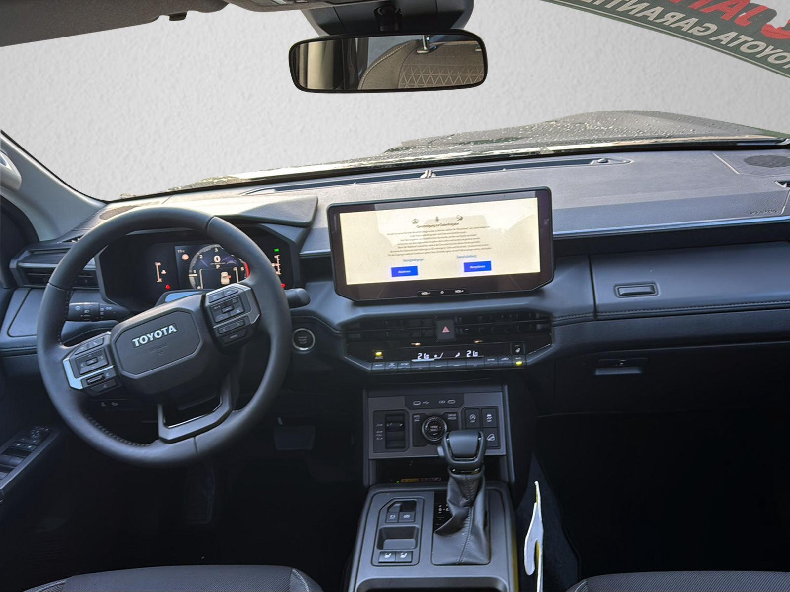 TOYOTA Hilux Double Cab.-Pick-up 2.8 D-4D MHEV 204 Advanced-image-9