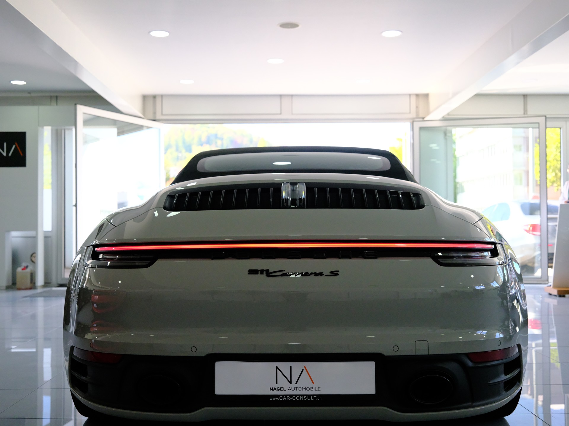 PORSCHE 911 Carrera S Cabriolet PDK *Porsche approved bis 2027* *Bose* *360 Kamera*-image-5