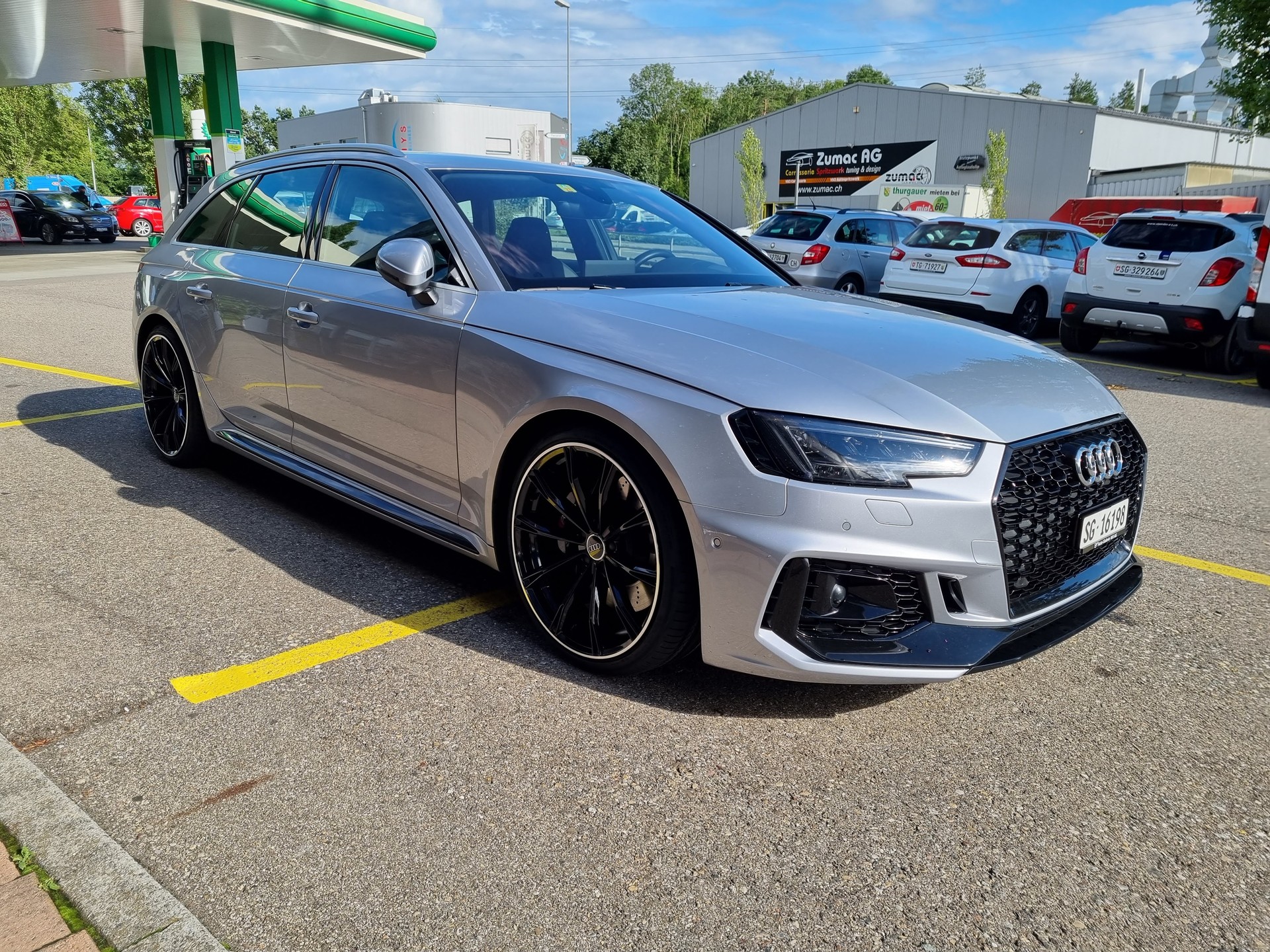 AUDI RS4 2.9 V6 TFSI quattro T-Tronic