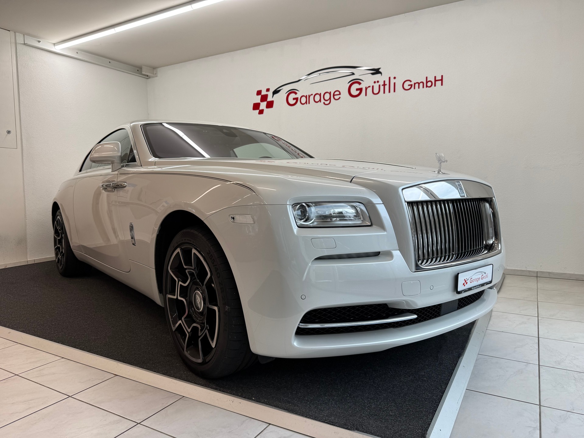 ROLLS-ROYCE Wraith 6.6 V12-image-0