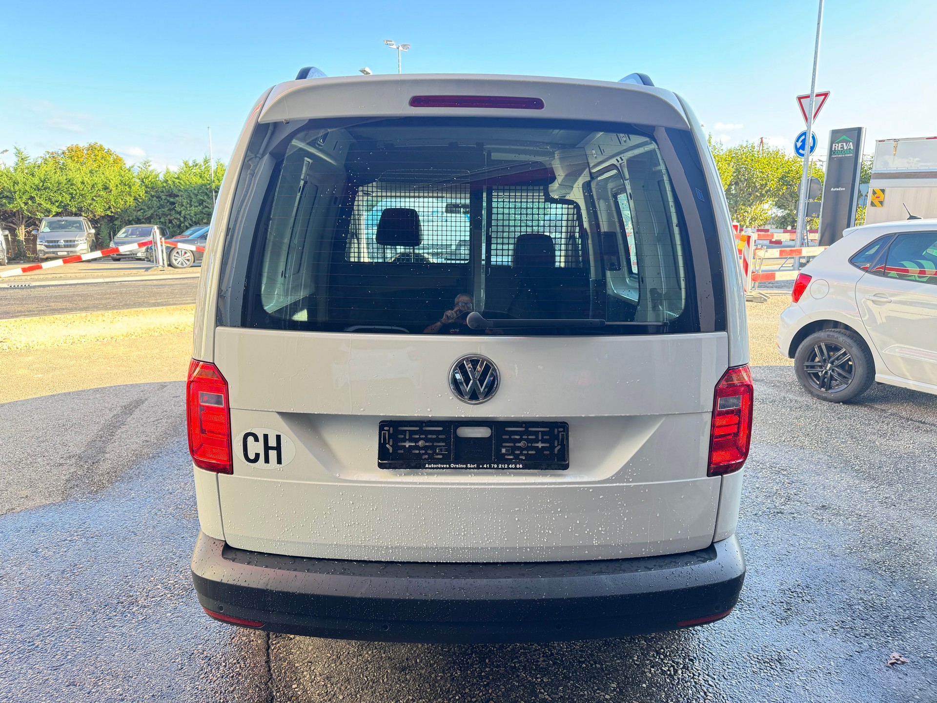 VW CADDY-image-4