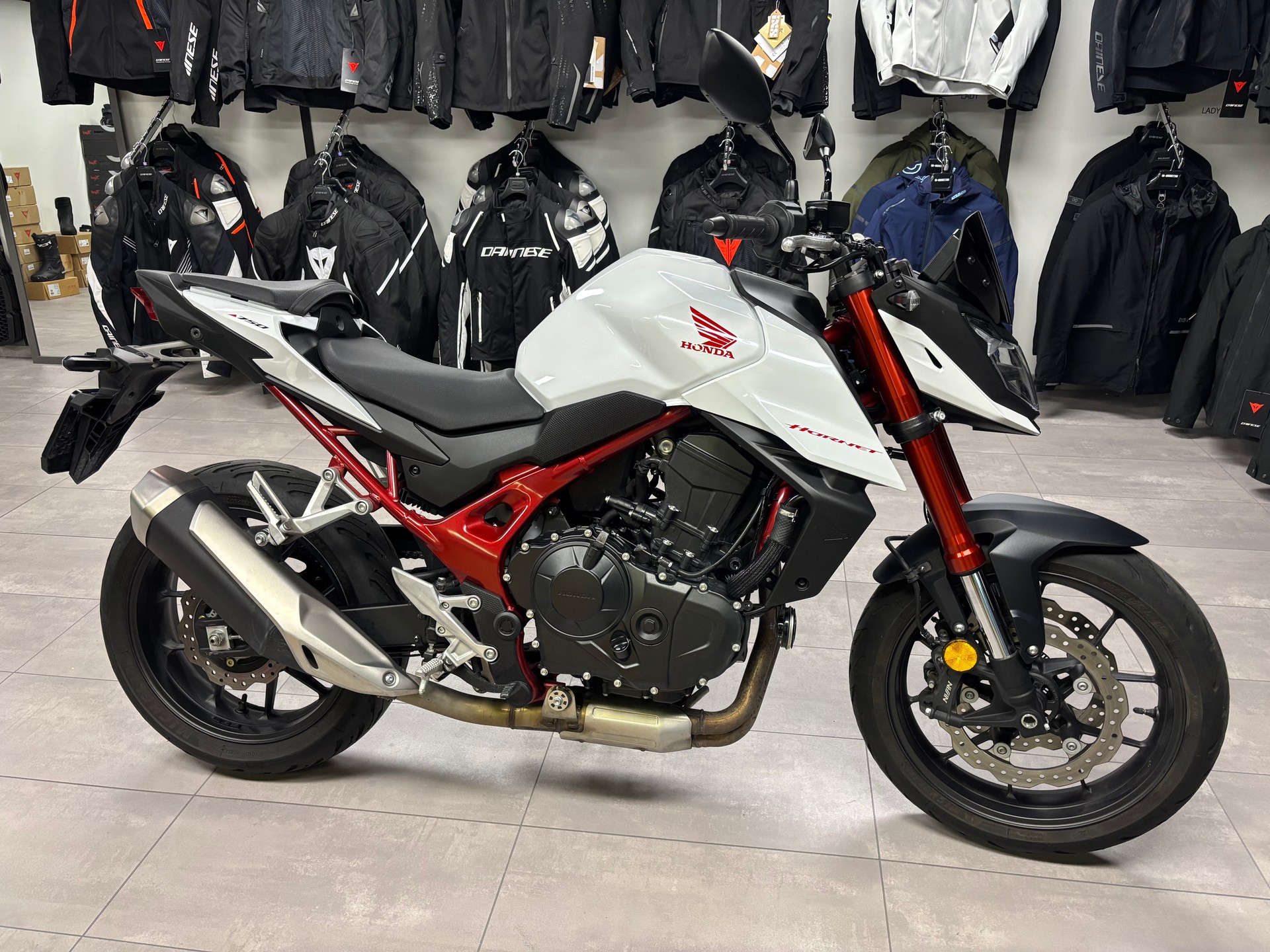 HONDA CB 750 Hornet