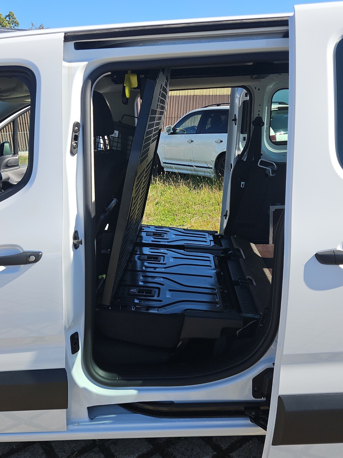 CITROEN e-Berlingo 136 VAN XL Doppelkabine 5Pl.-image-13