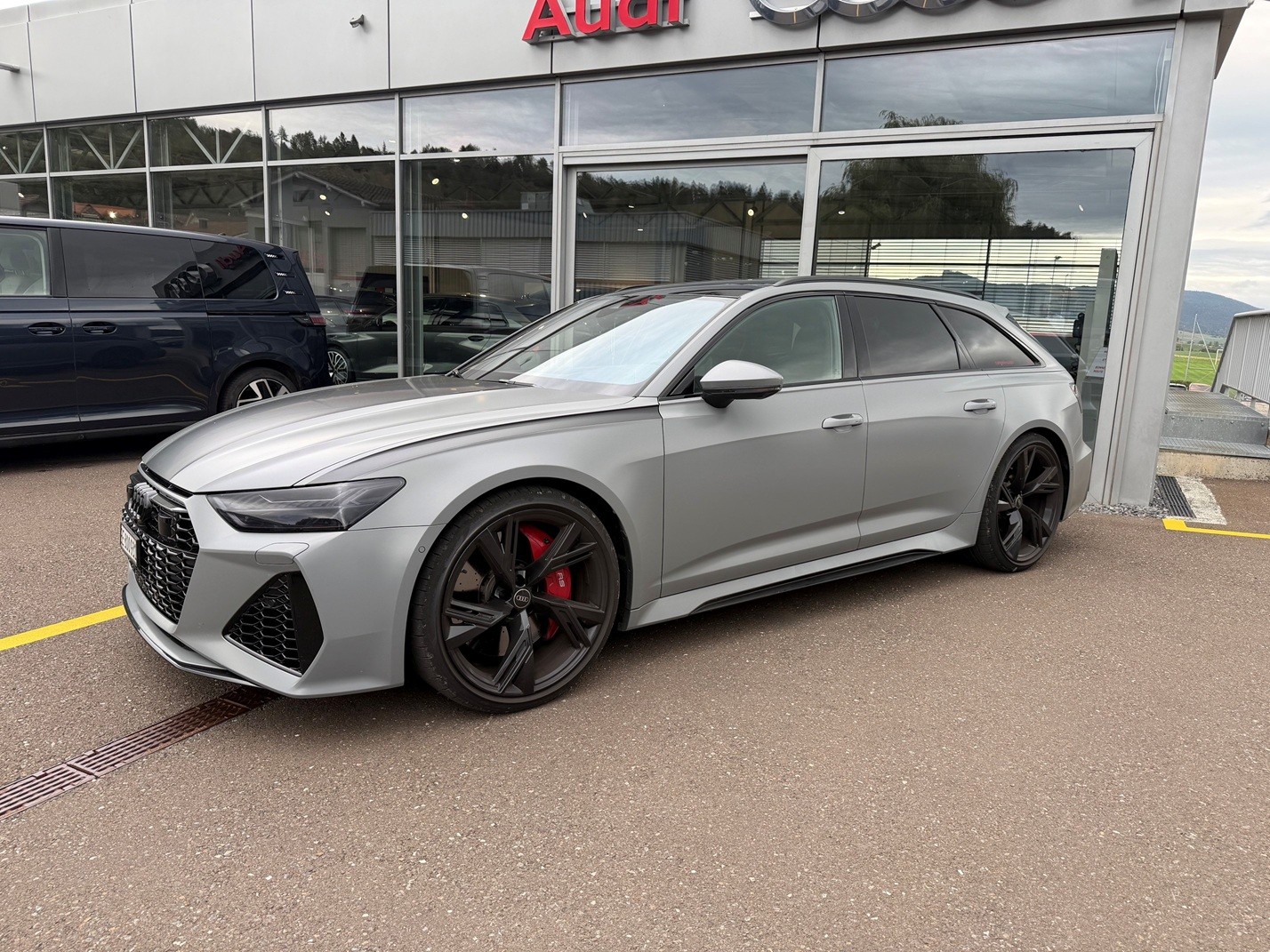 AUDI RS6 Avant 4.0 TFSI V8 quattro-image-0