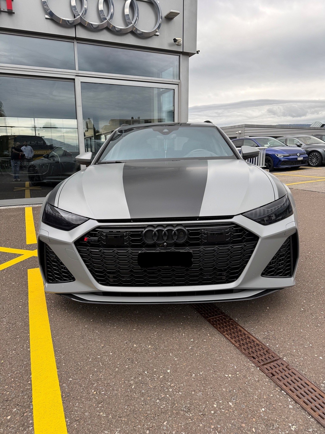 AUDI RS6 Avant 4.0 TFSI V8 quattro-image-1