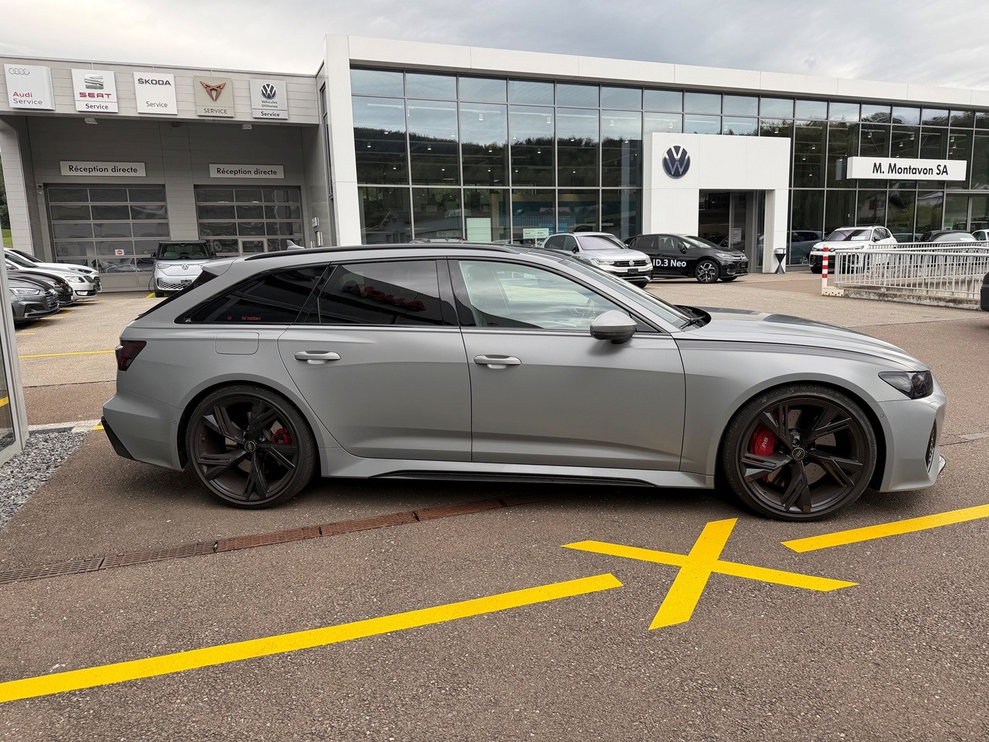 AUDI RS6 Avant 4.0 TFSI V8 quattro-image-2