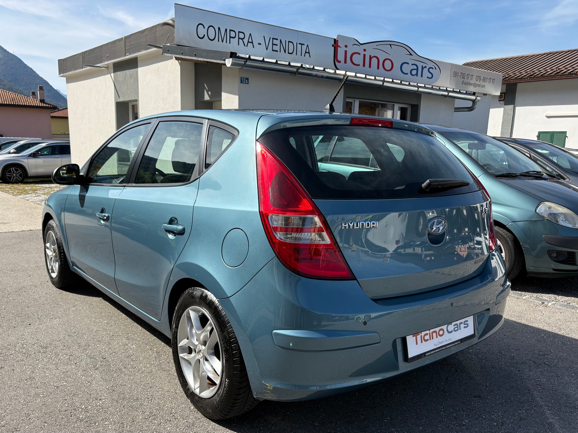 HYUNDAI i30 1.6 Style-image-2