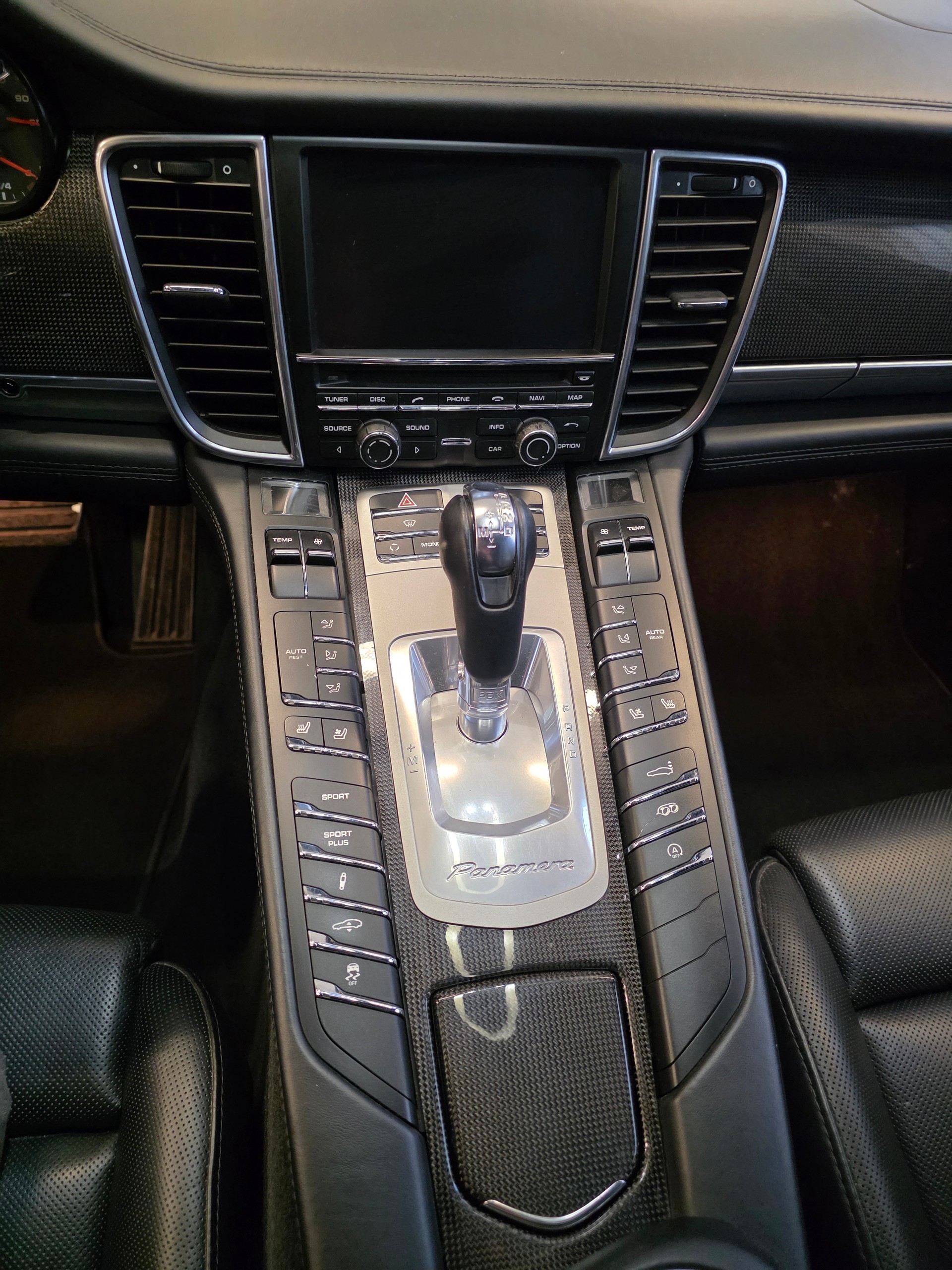 PORSCHE Panamera Turbo S 4.8 PDK-image-12
