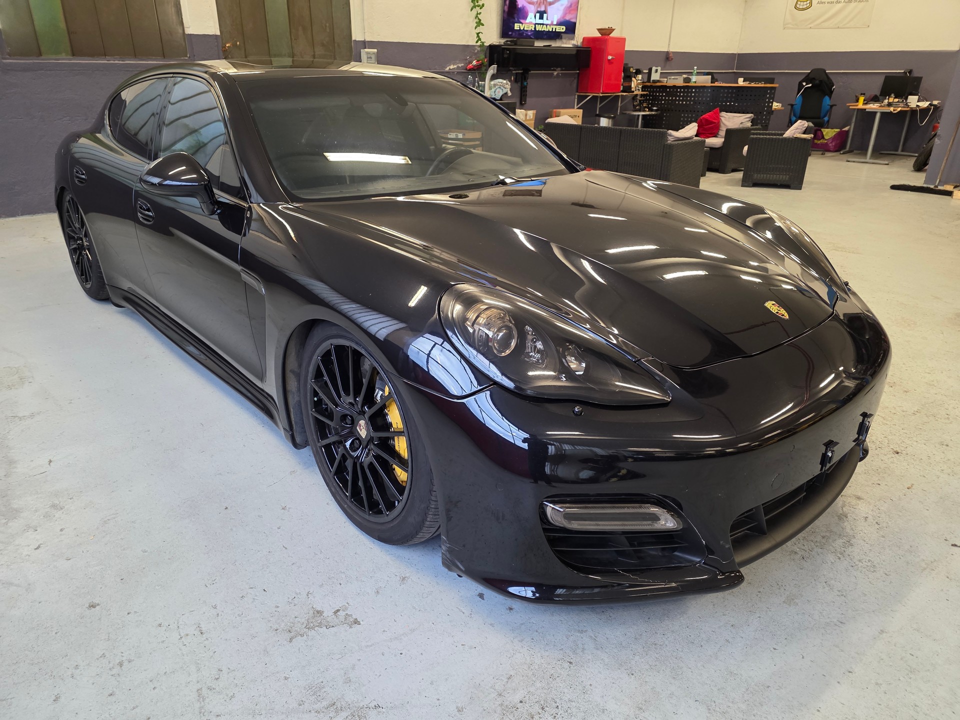 PORSCHE Panamera Turbo S 4.8 PDK-image-1