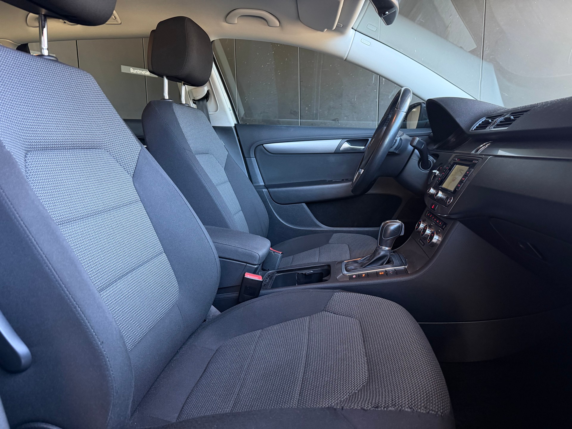 VW Passat Variant 2.0 TDI BMT Comfortline DSG-image-16