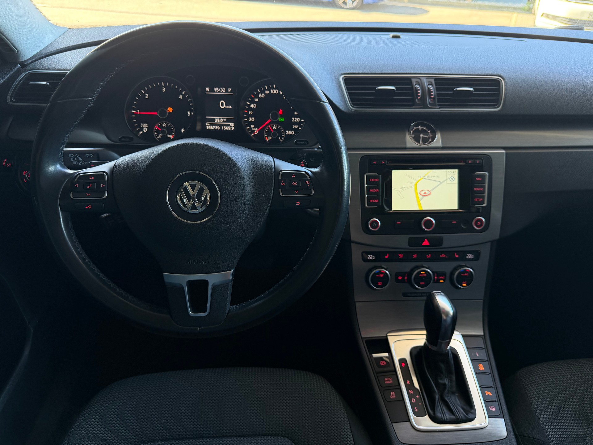 VW Passat Variant 2.0 TDI BMT Comfortline DSG-image-20