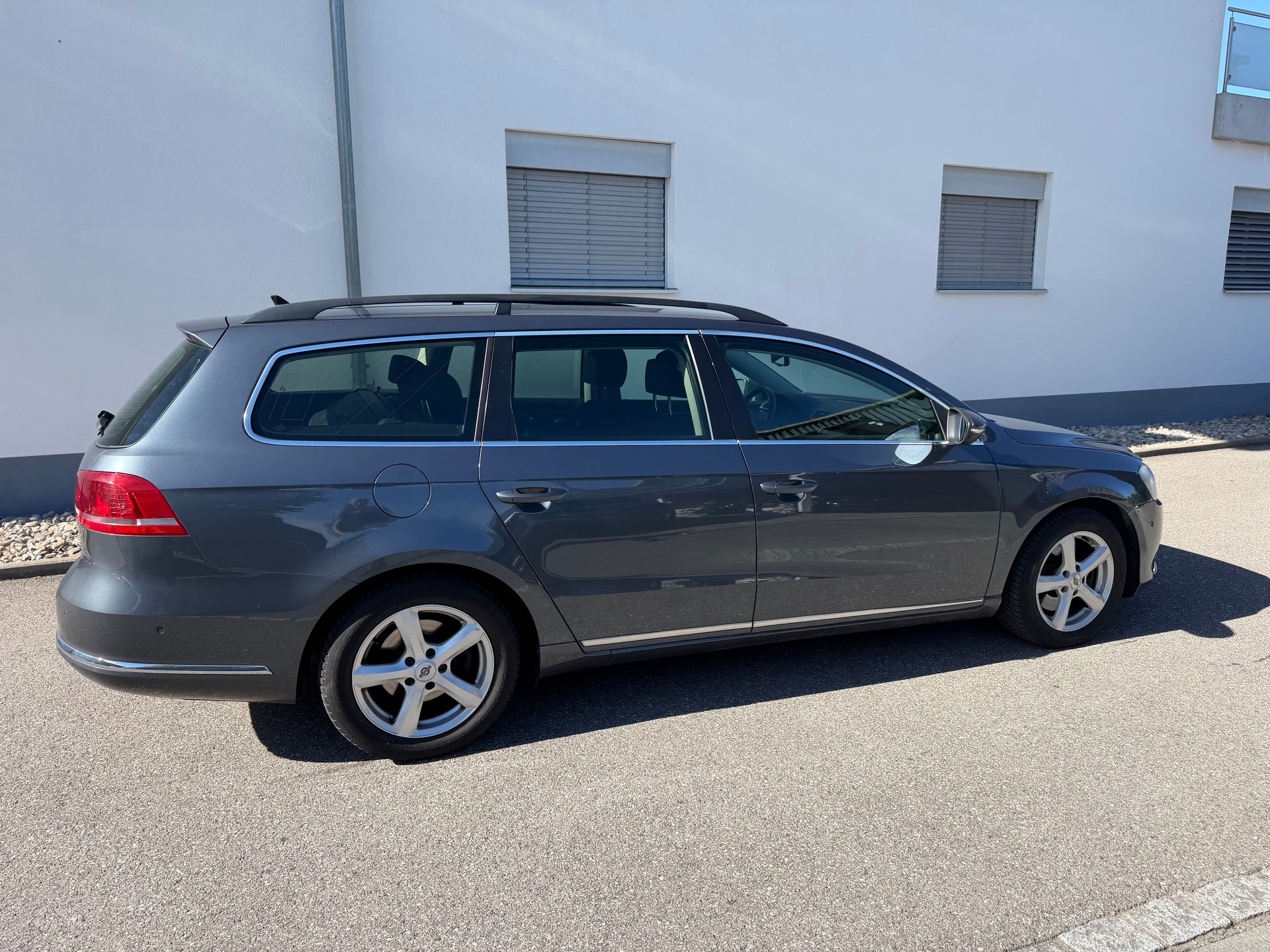 VW Passat Variant 2.0 TDI BMT Comfortline DSG-image-4