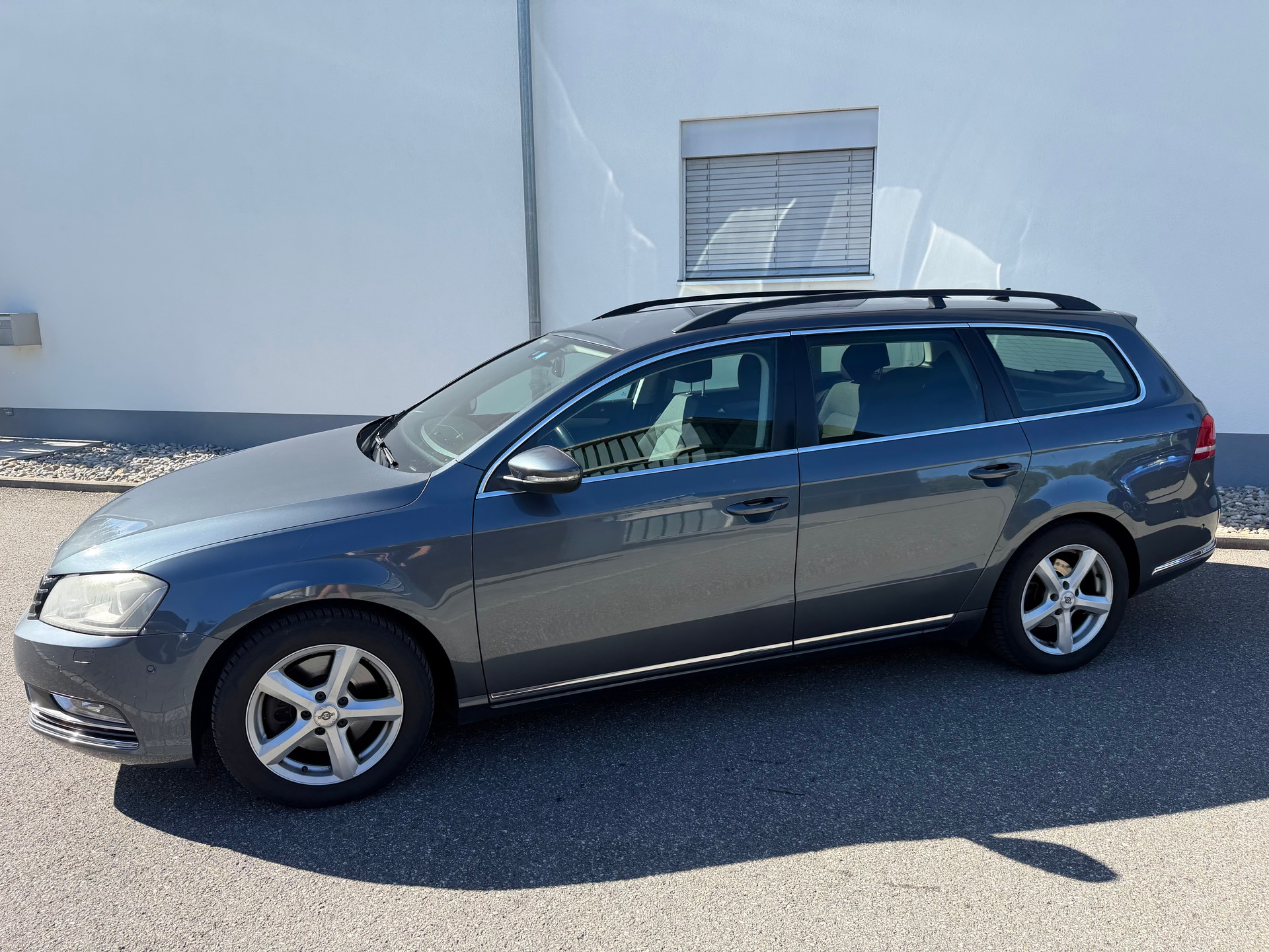 VW Passat Variant 2.0 TDI BMT Comfortline DSG-image-11