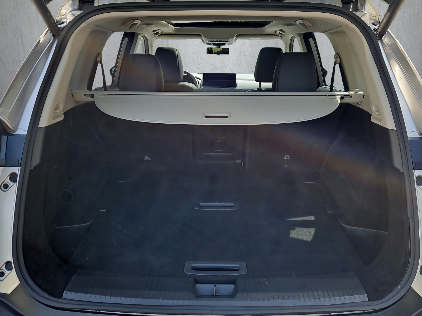 NISSAN X-Trail 1.5 VC-T Tekna+ e-4orce-image-13