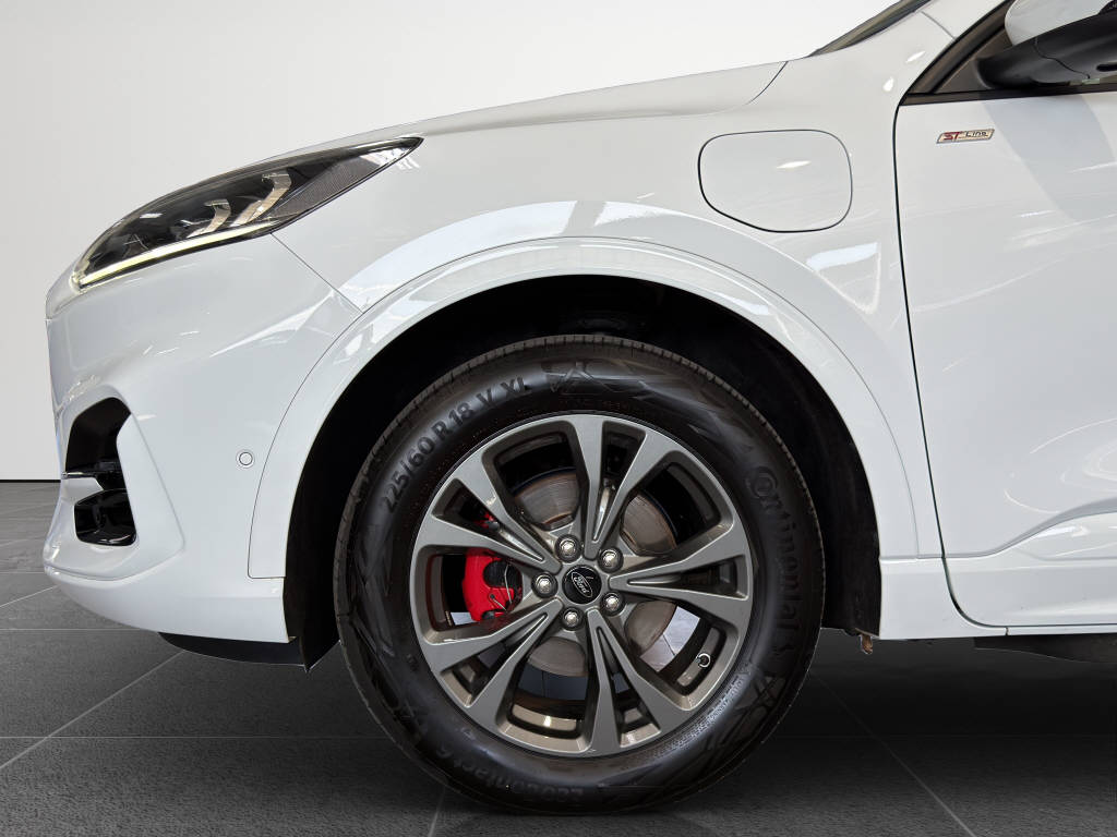 FORD Kuga 2.5 Plug-in Hybrid ST-Line X-image-15
