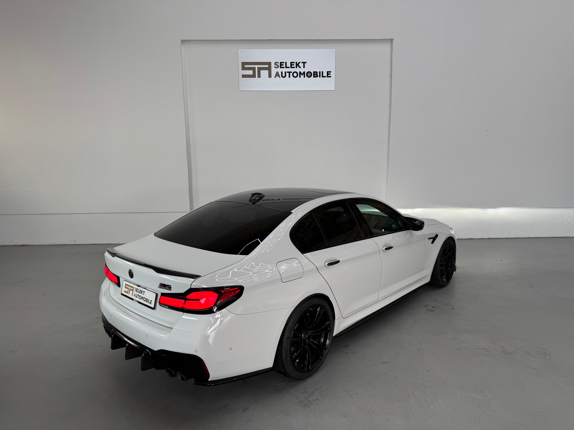 BMW M5 xDrive Competition Drivelogic-image-5