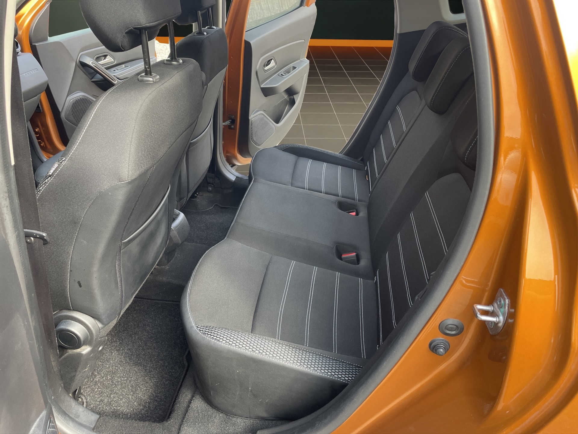DACIA Duster dCi 115 Prestige 4x4-image-13