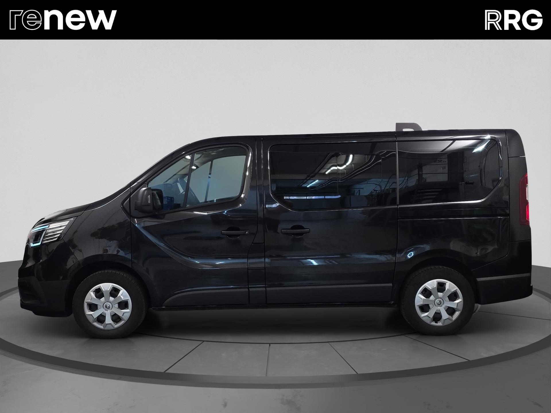 RENAULT Trafic Blue dCi 150 Passenger Evolution EDC-image-5