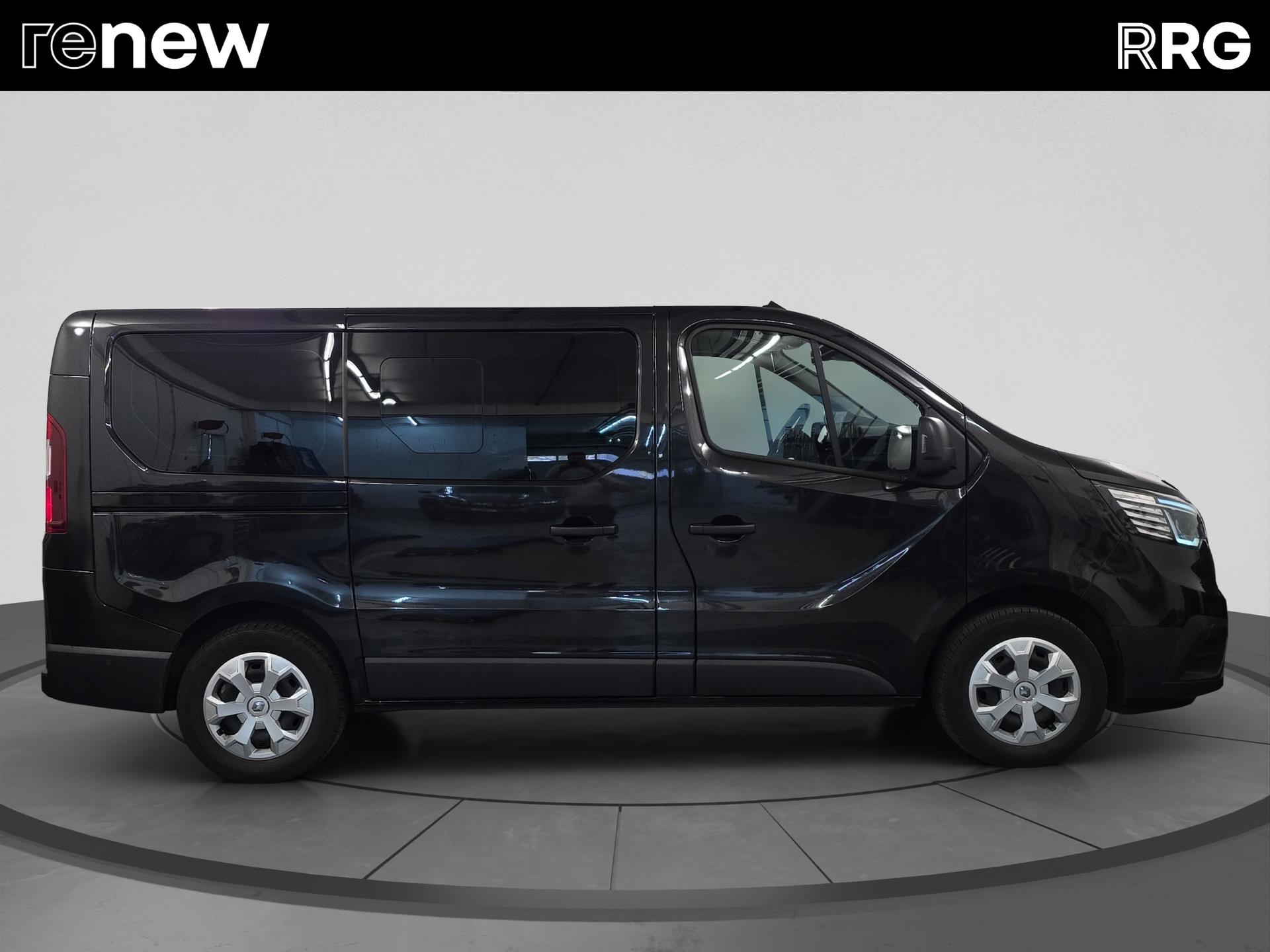 RENAULT Trafic Blue dCi 150 Passenger Evolution EDC-image-1